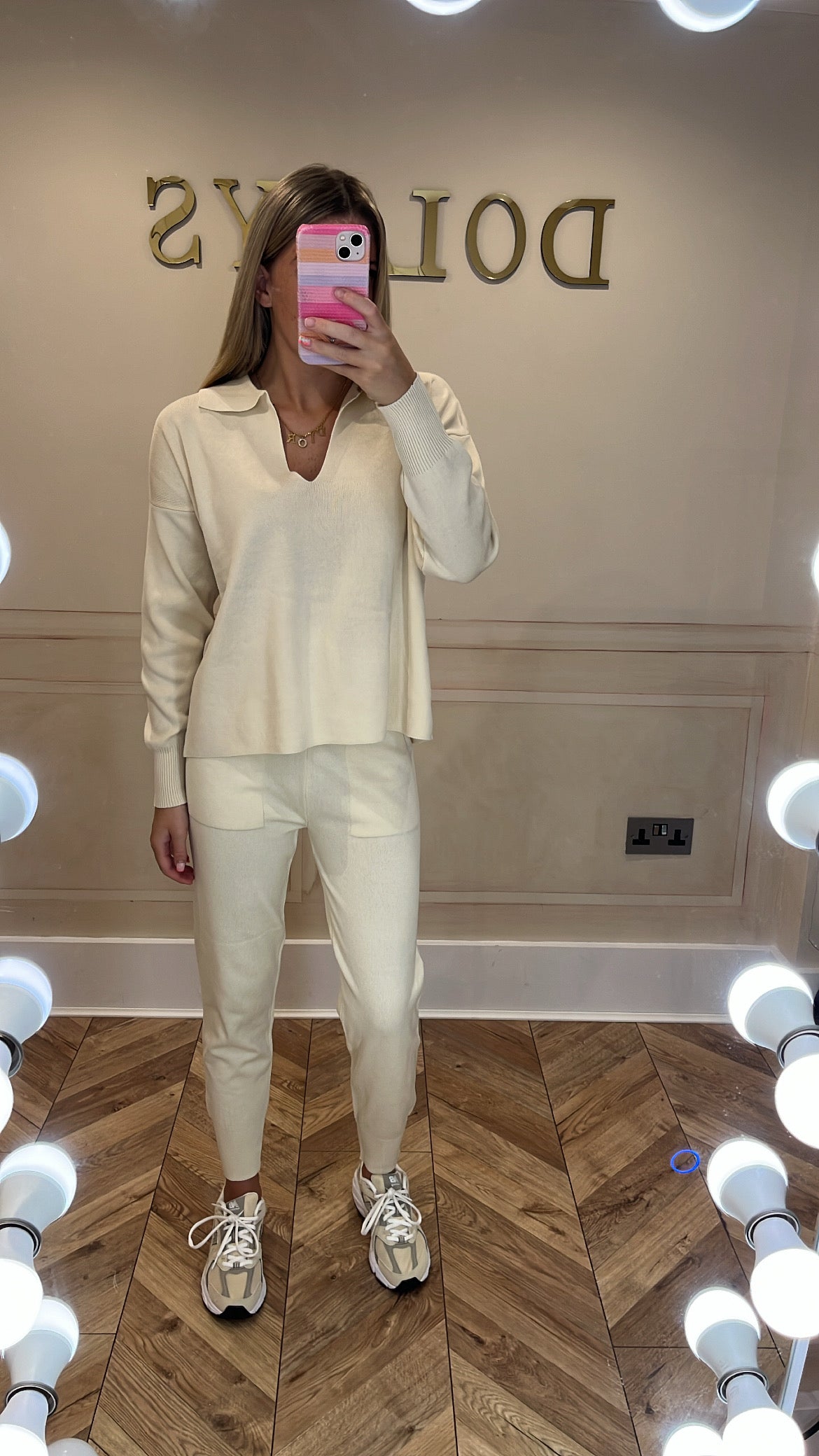 Cut out lounge set