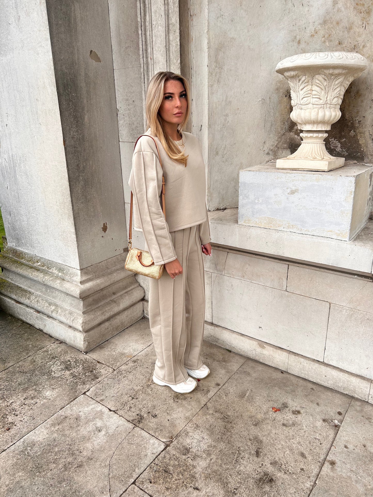 Flared lounge set