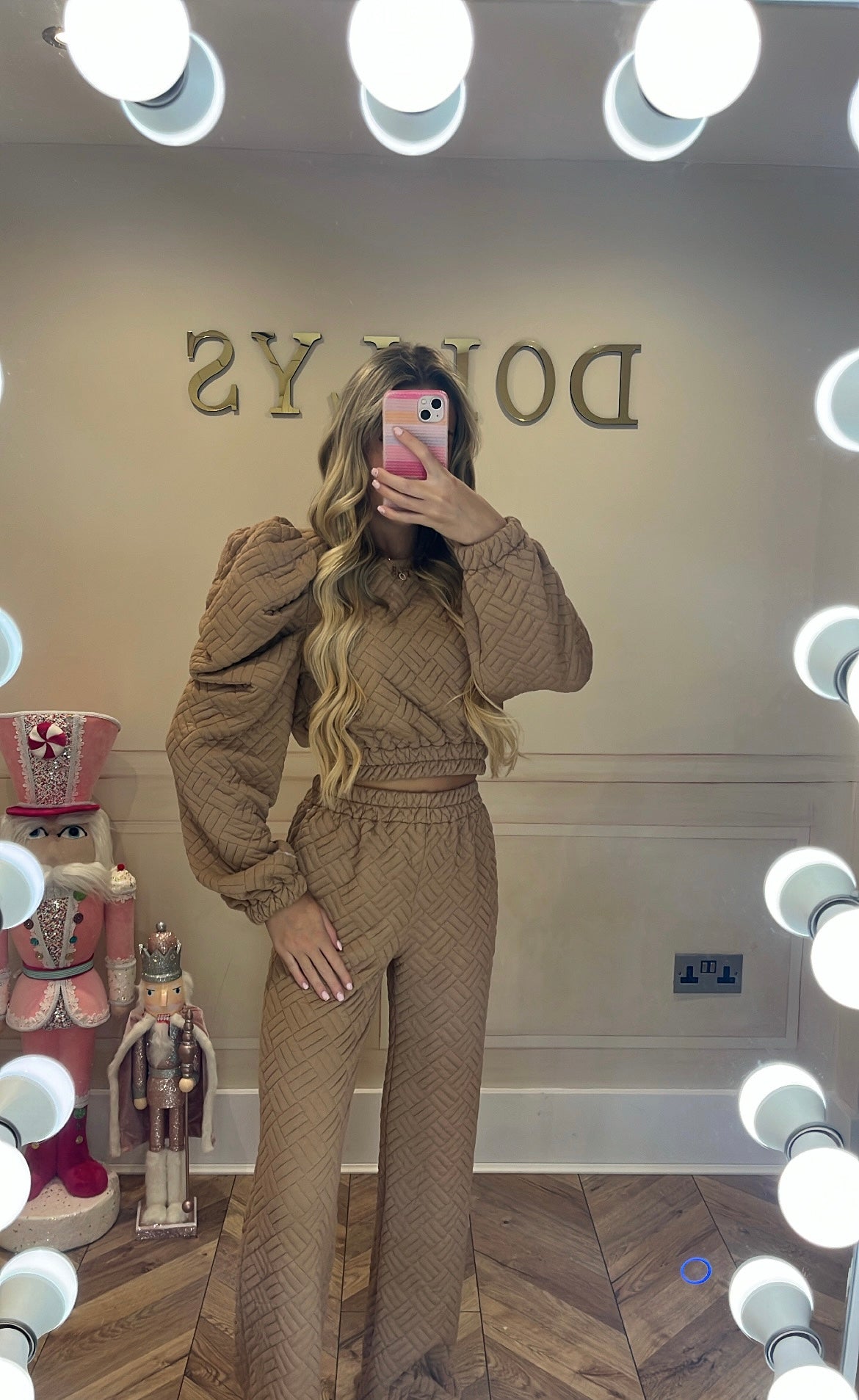 Cropped puff sleeve lounge set