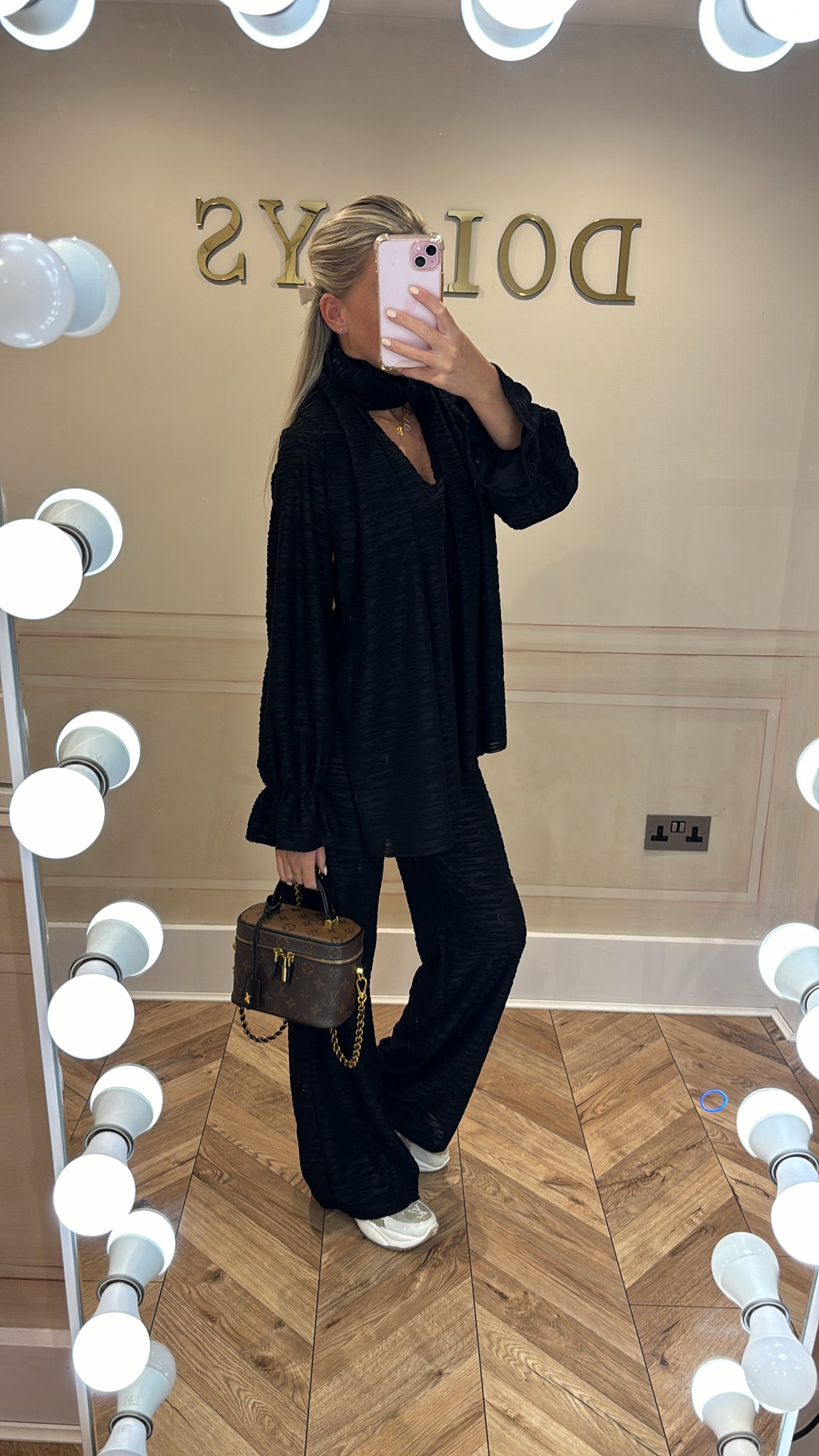 Scarf lounge set