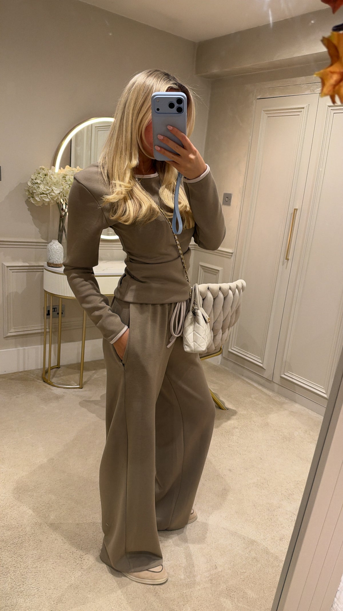 Ruched side flared lounge set
