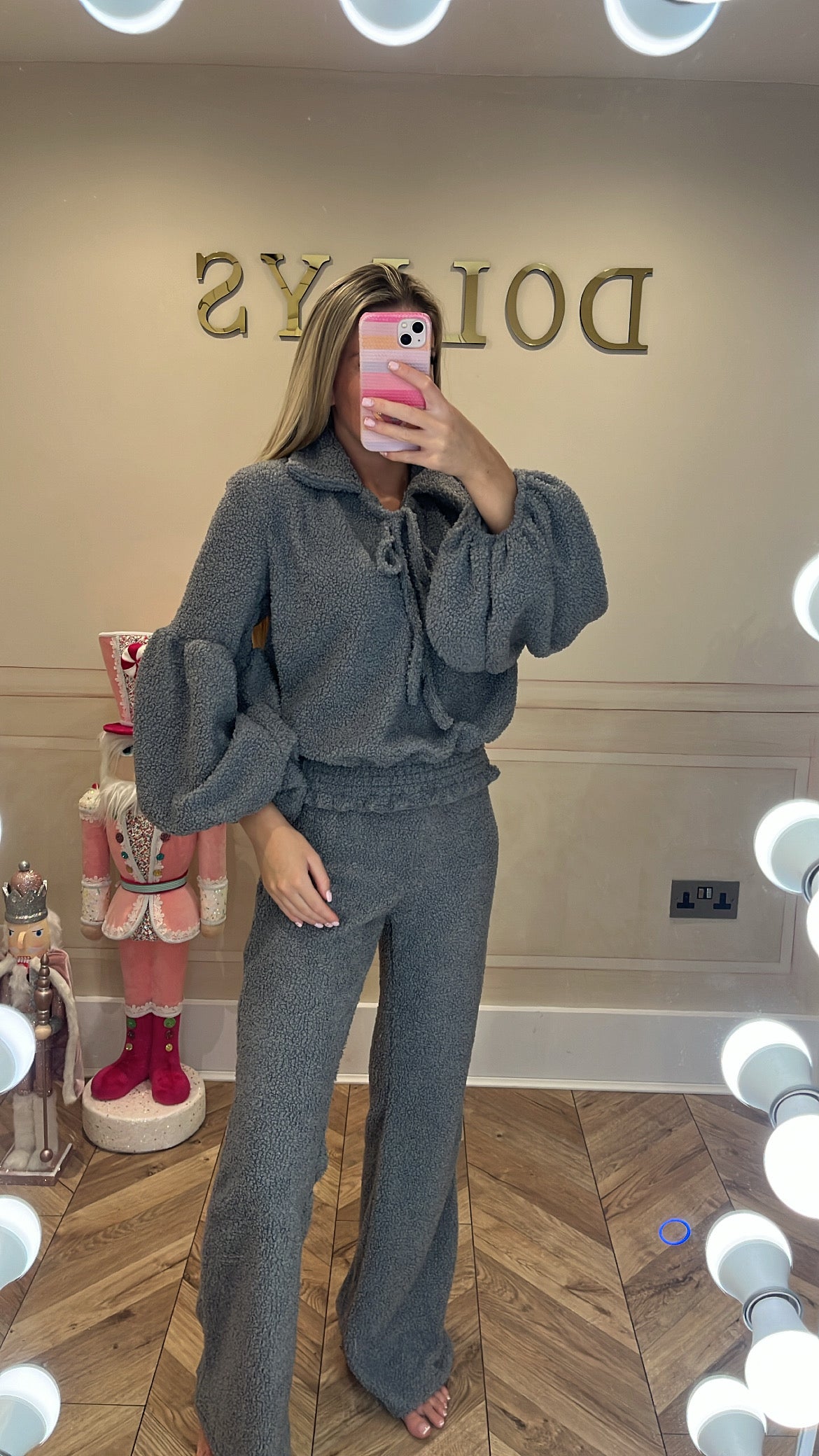 Teddy tie lounge set