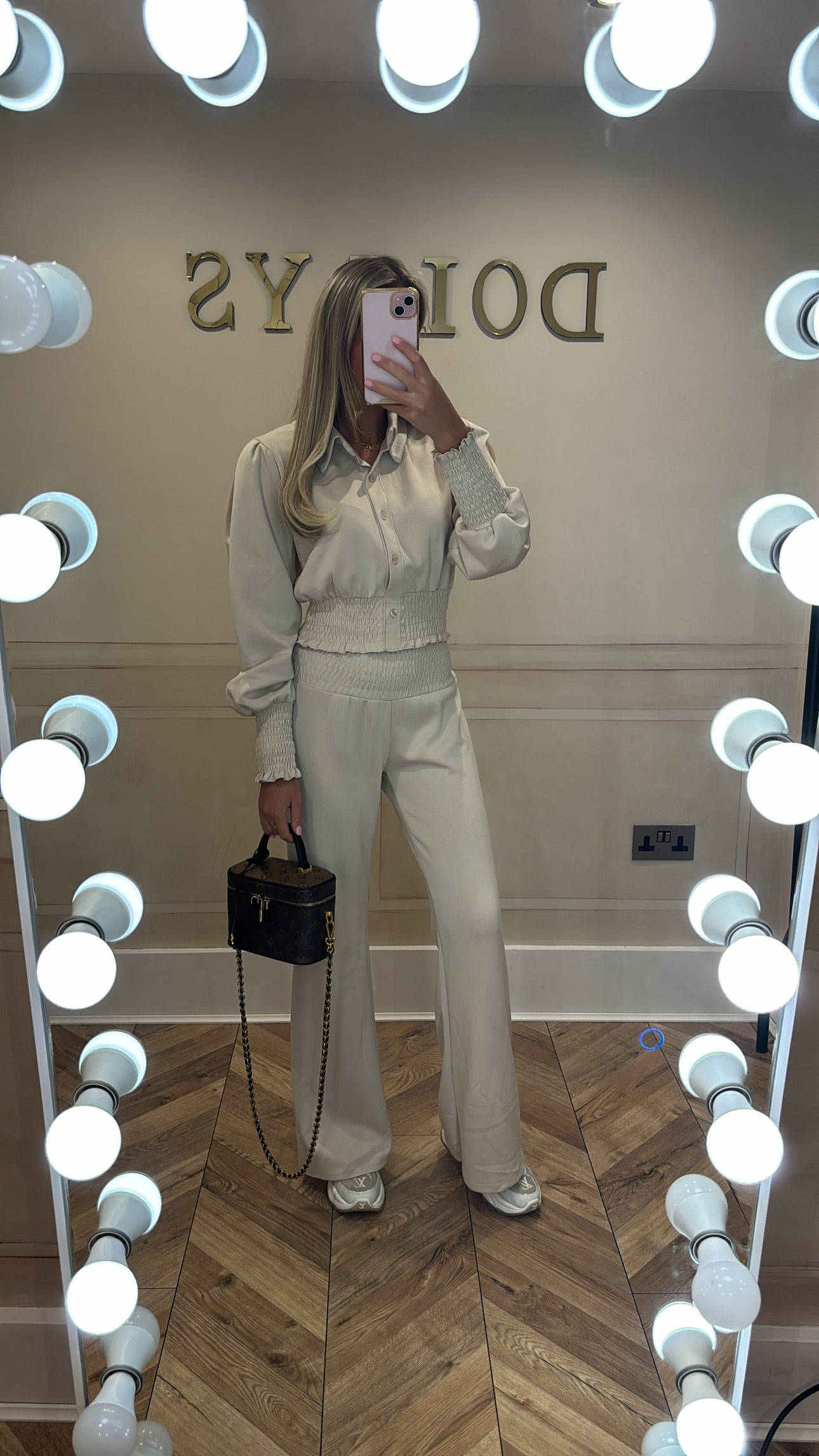 Soft flared lounge set