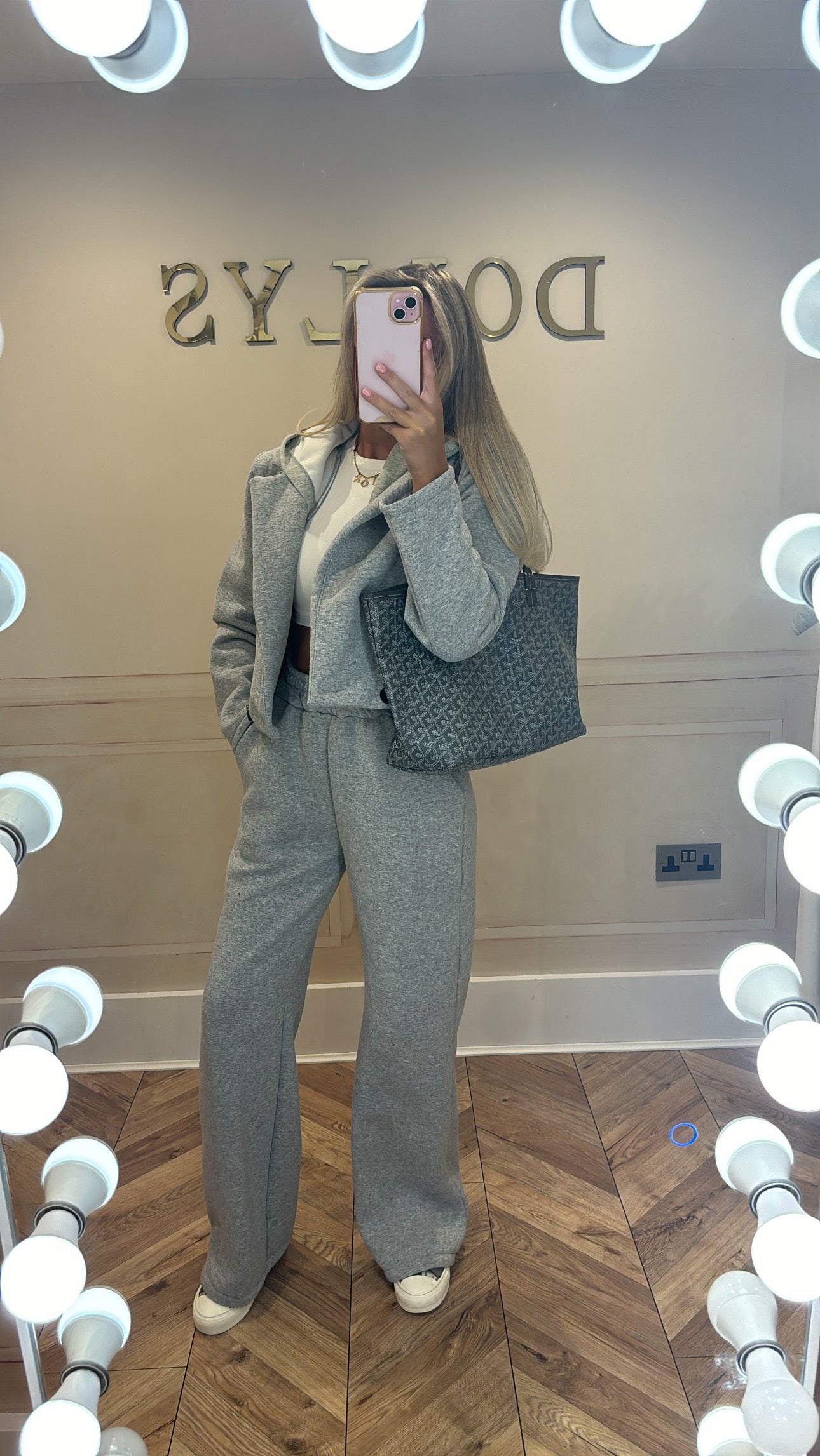 Cropped hood jacket tracksuit