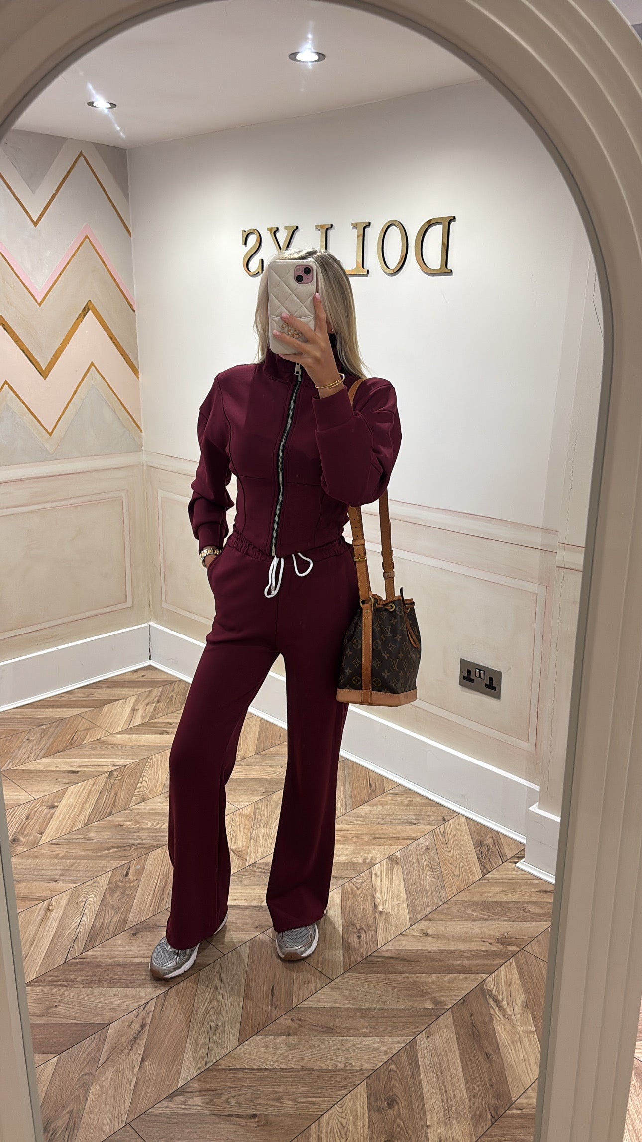 Flared lounge set
