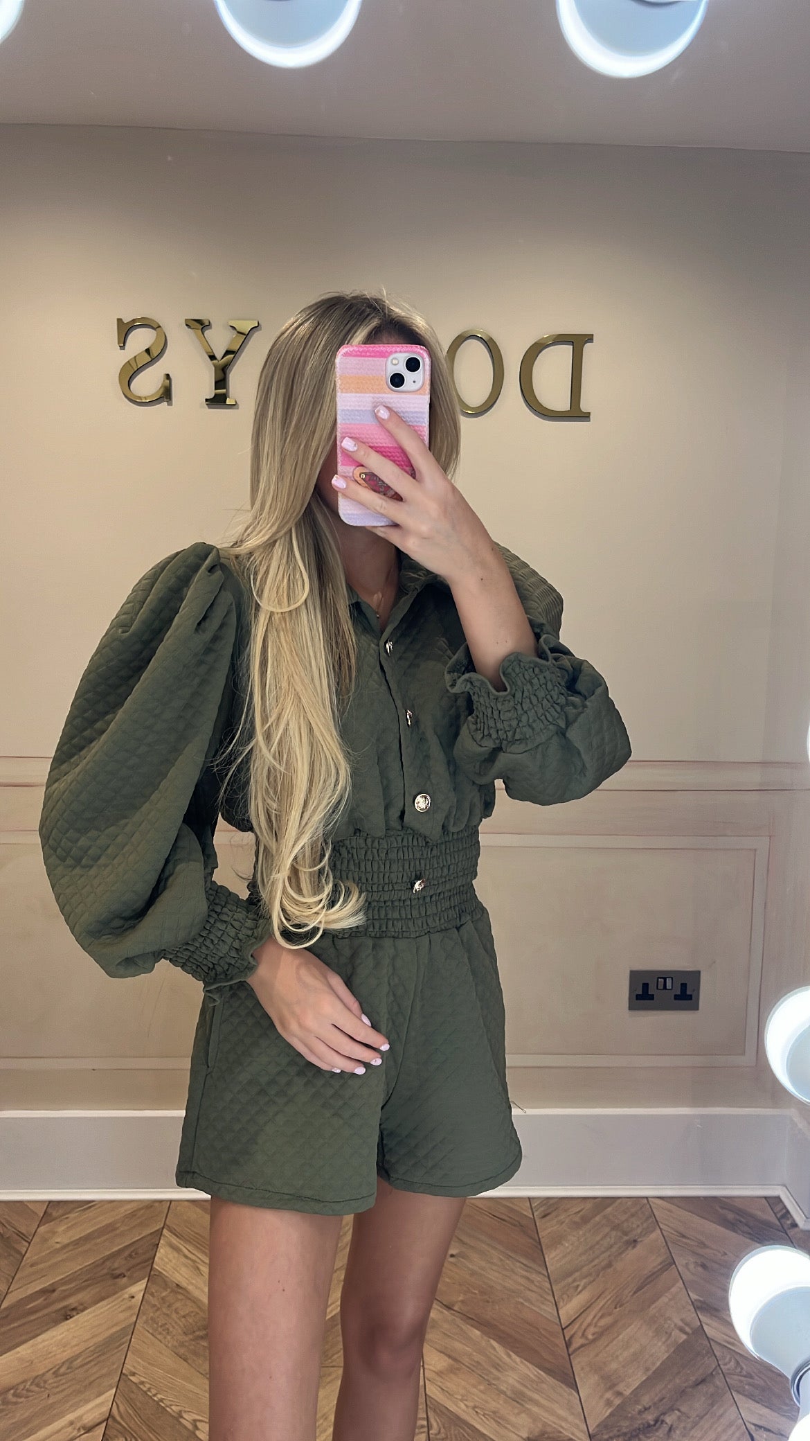 Quilted button short set