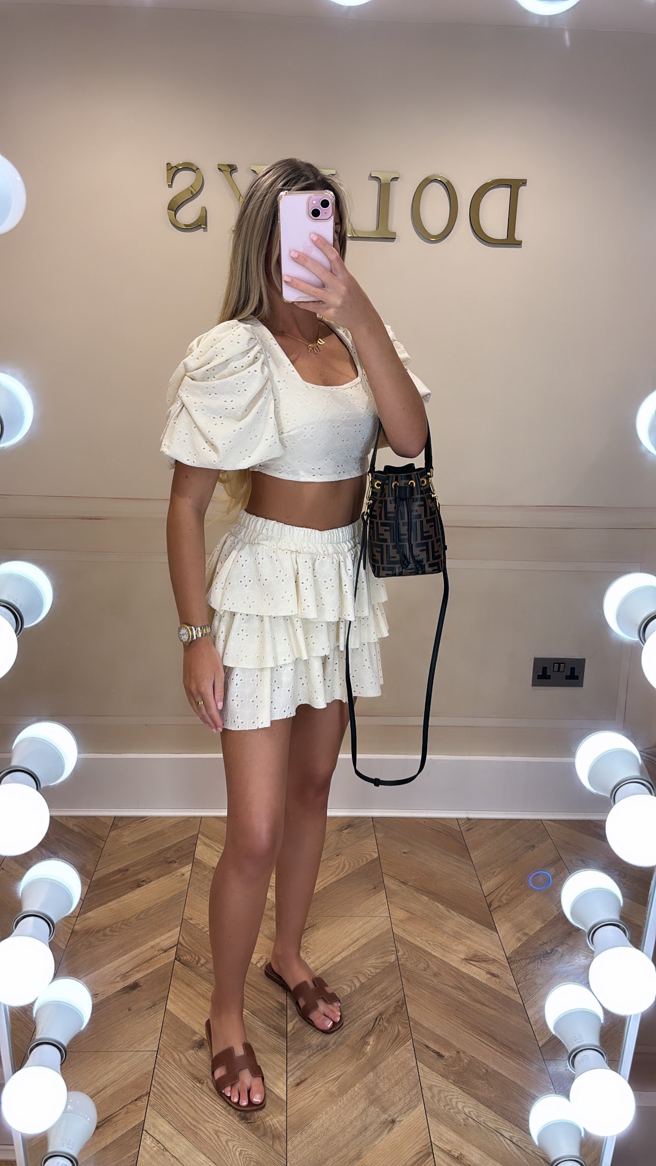 Embroidered frill skirt set 