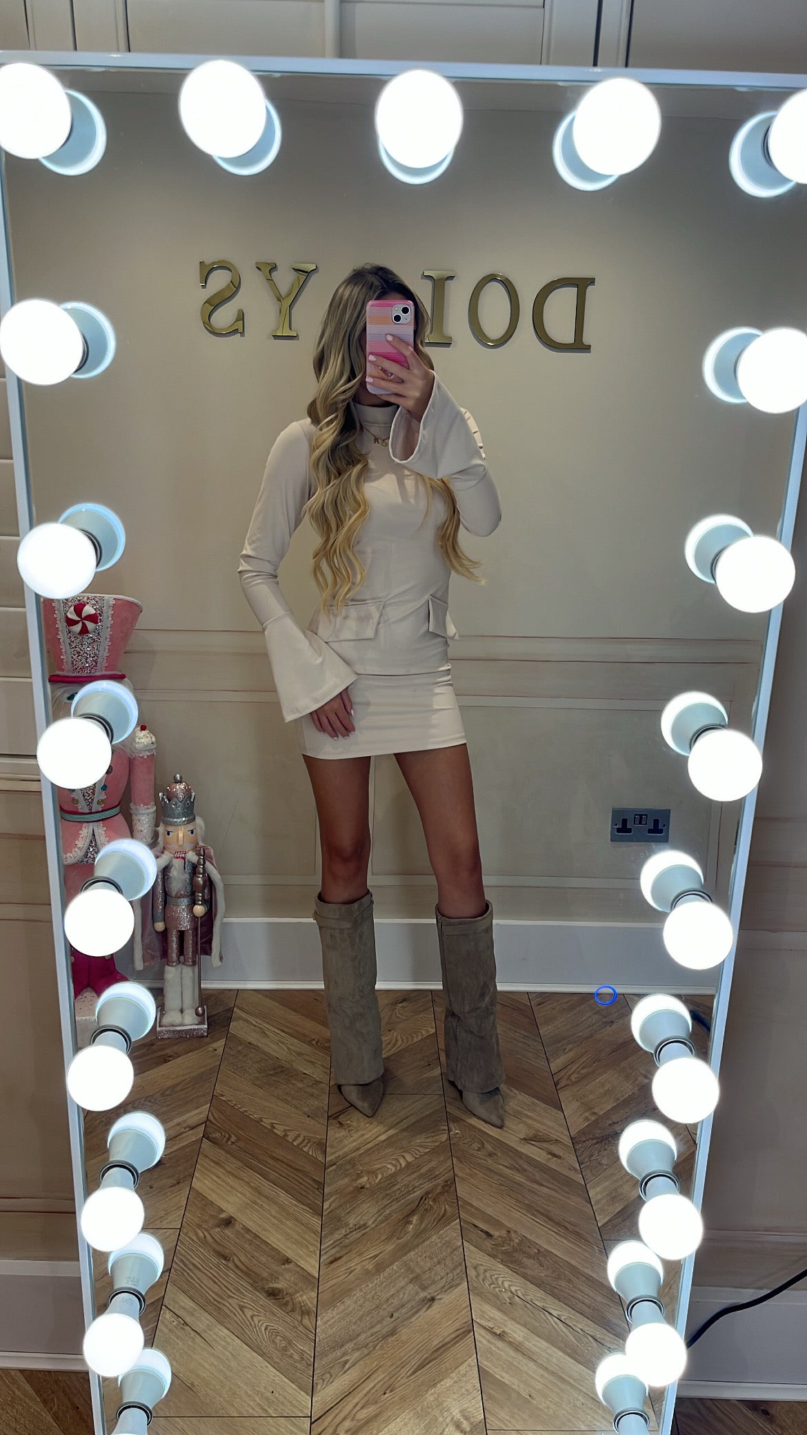 Pocket flared dress