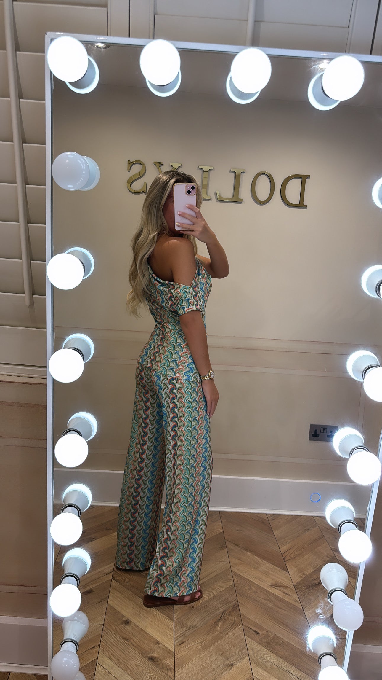 Pattern one shoulder lounge set