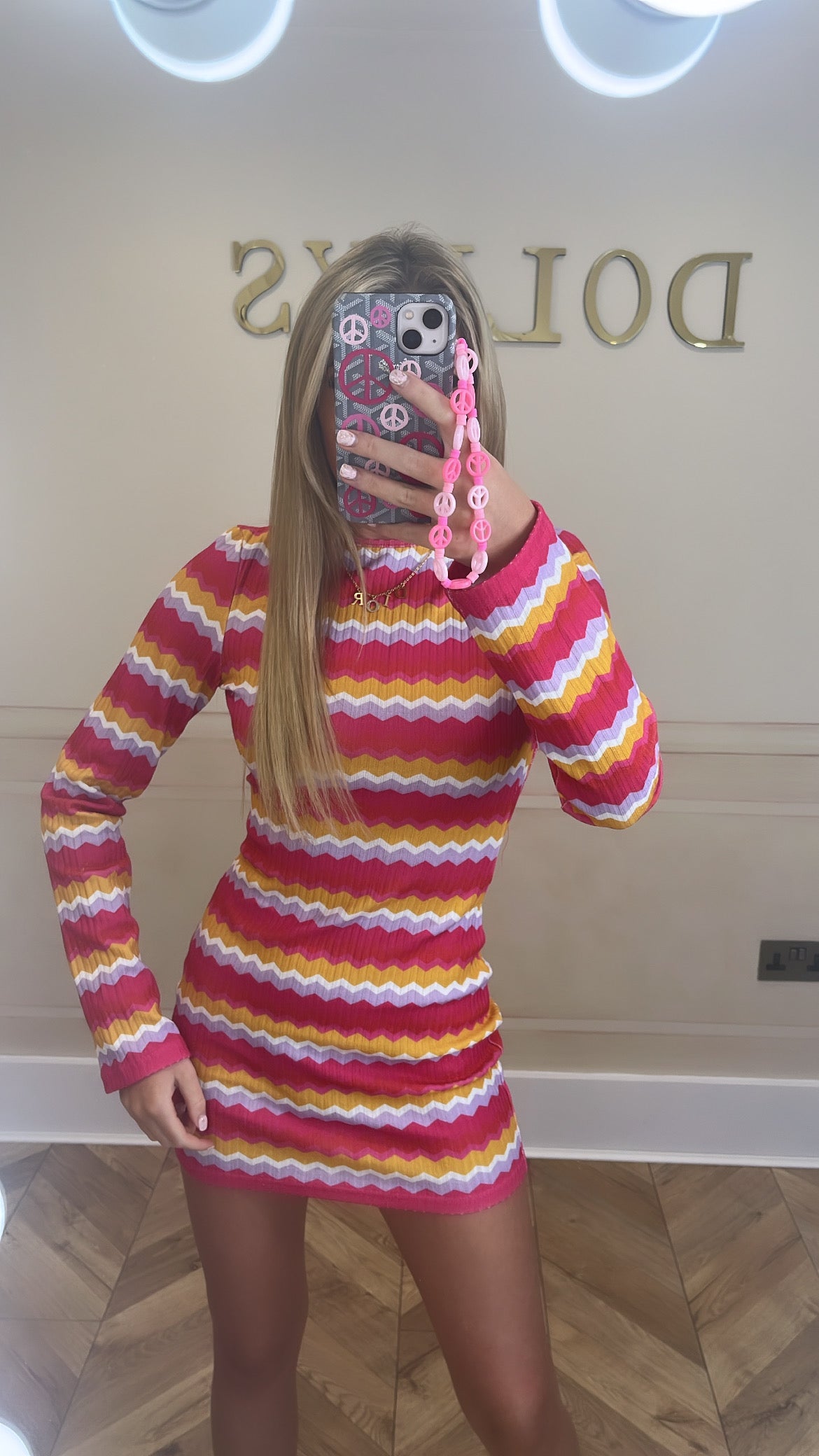 Backless zig zag dress