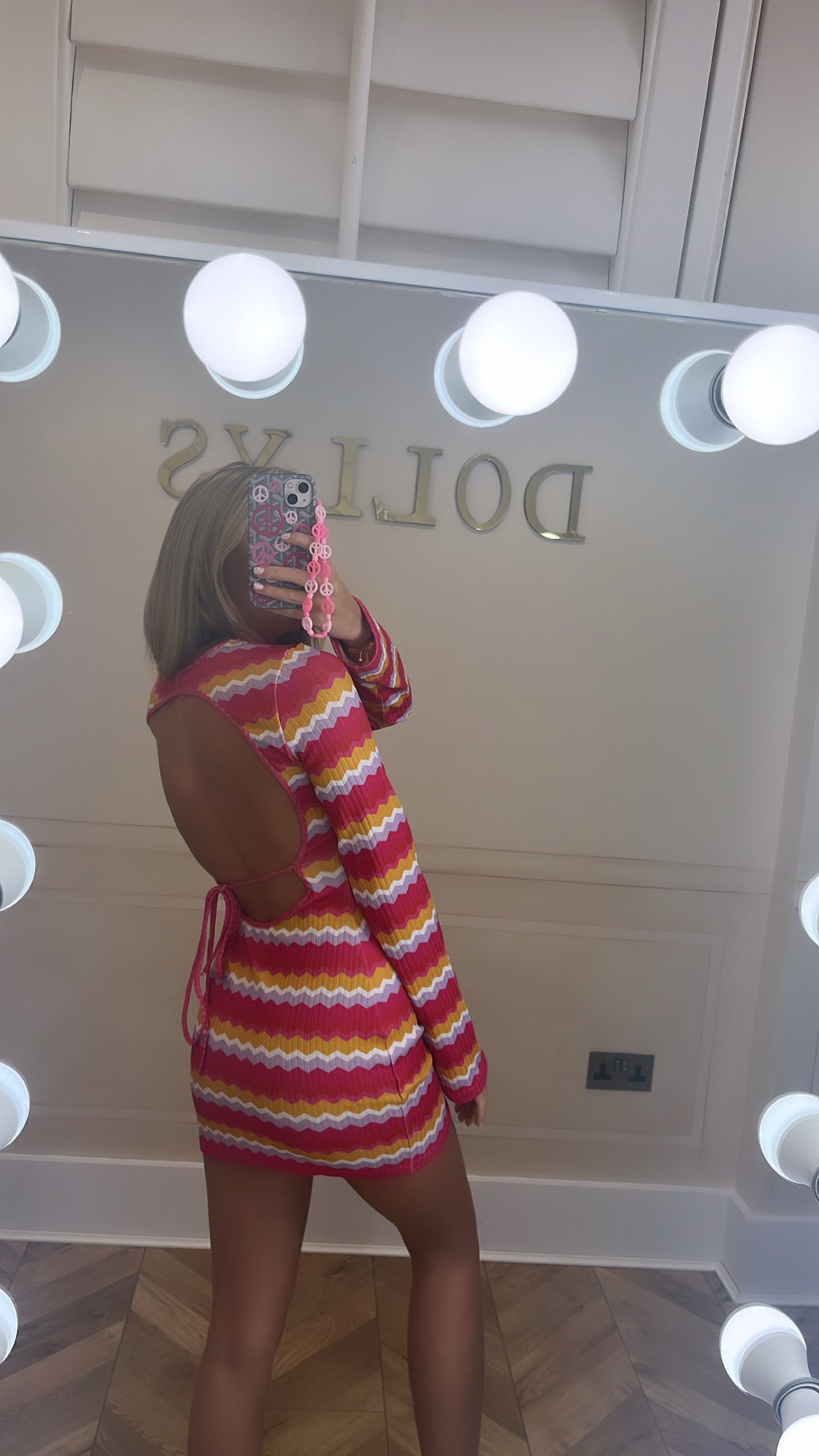 Backless zig zag dress
