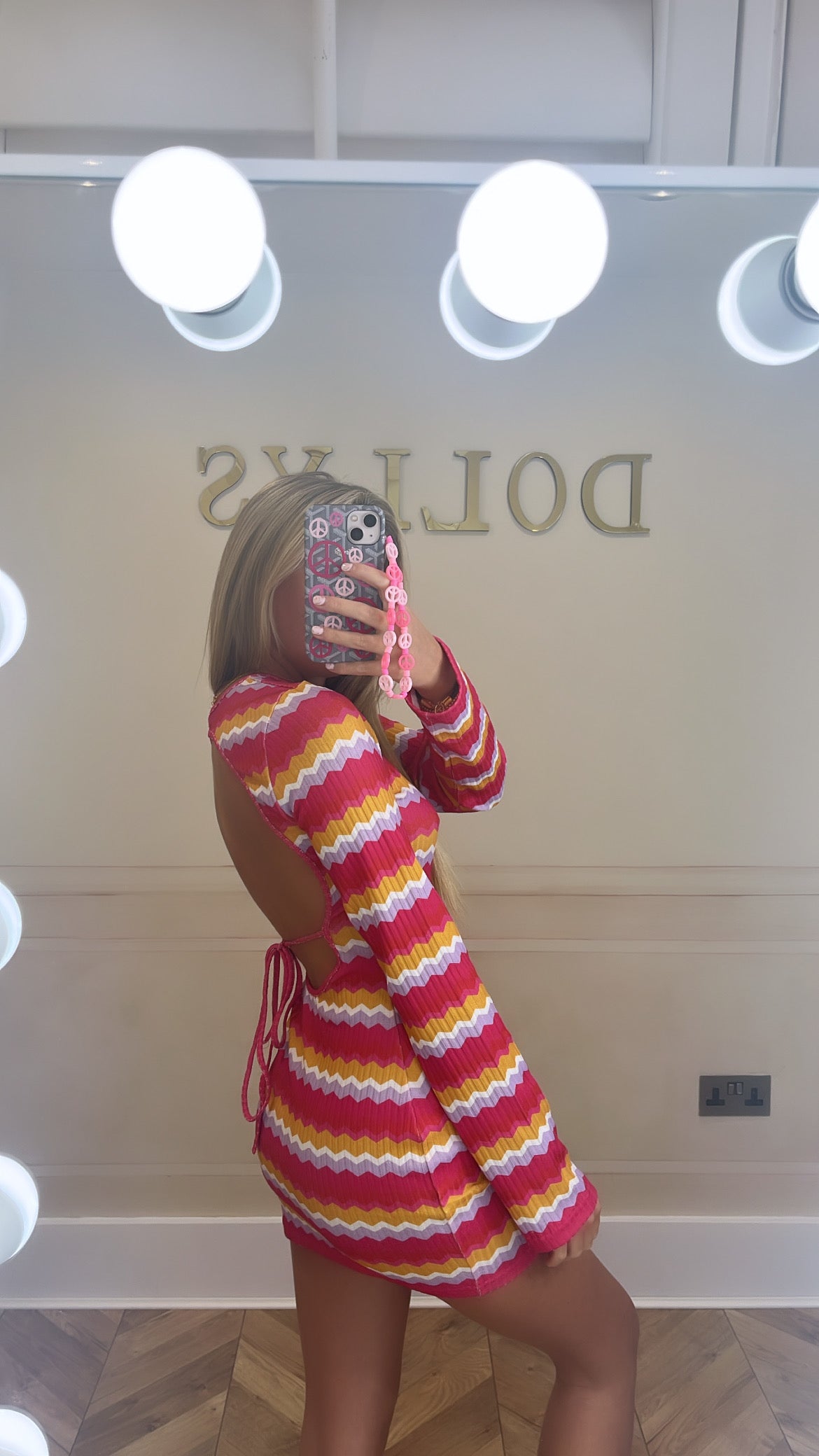 Backless zig zag dress