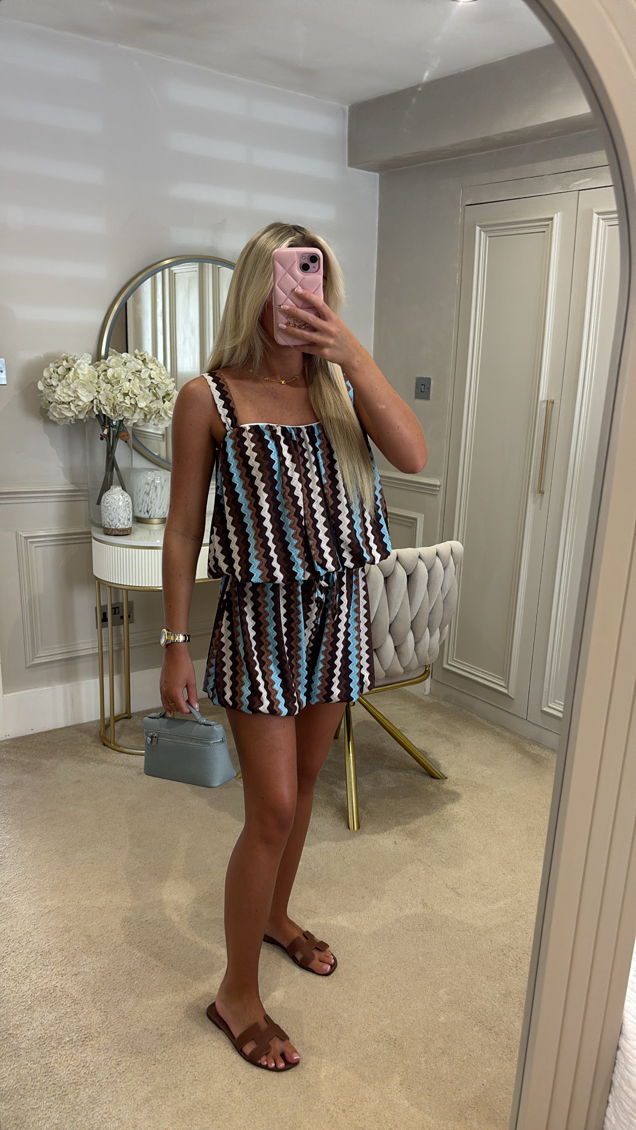 Zig zag puff ball short set