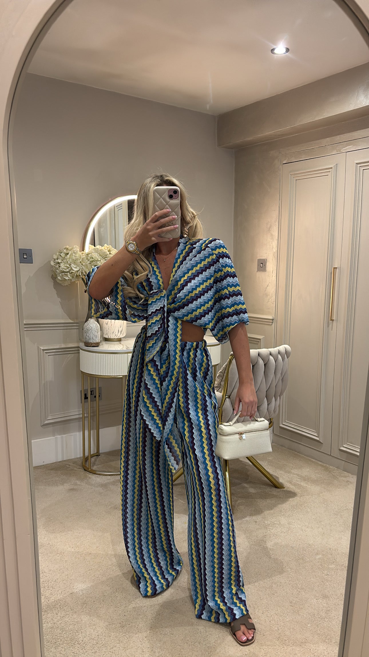 Zig zag tie front flared lounge set