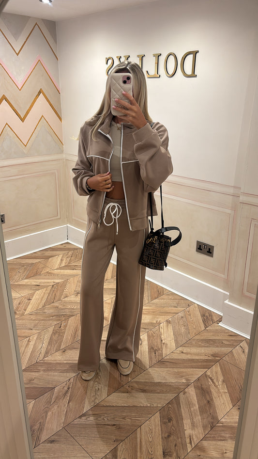 Stripe jacket flared lounge set