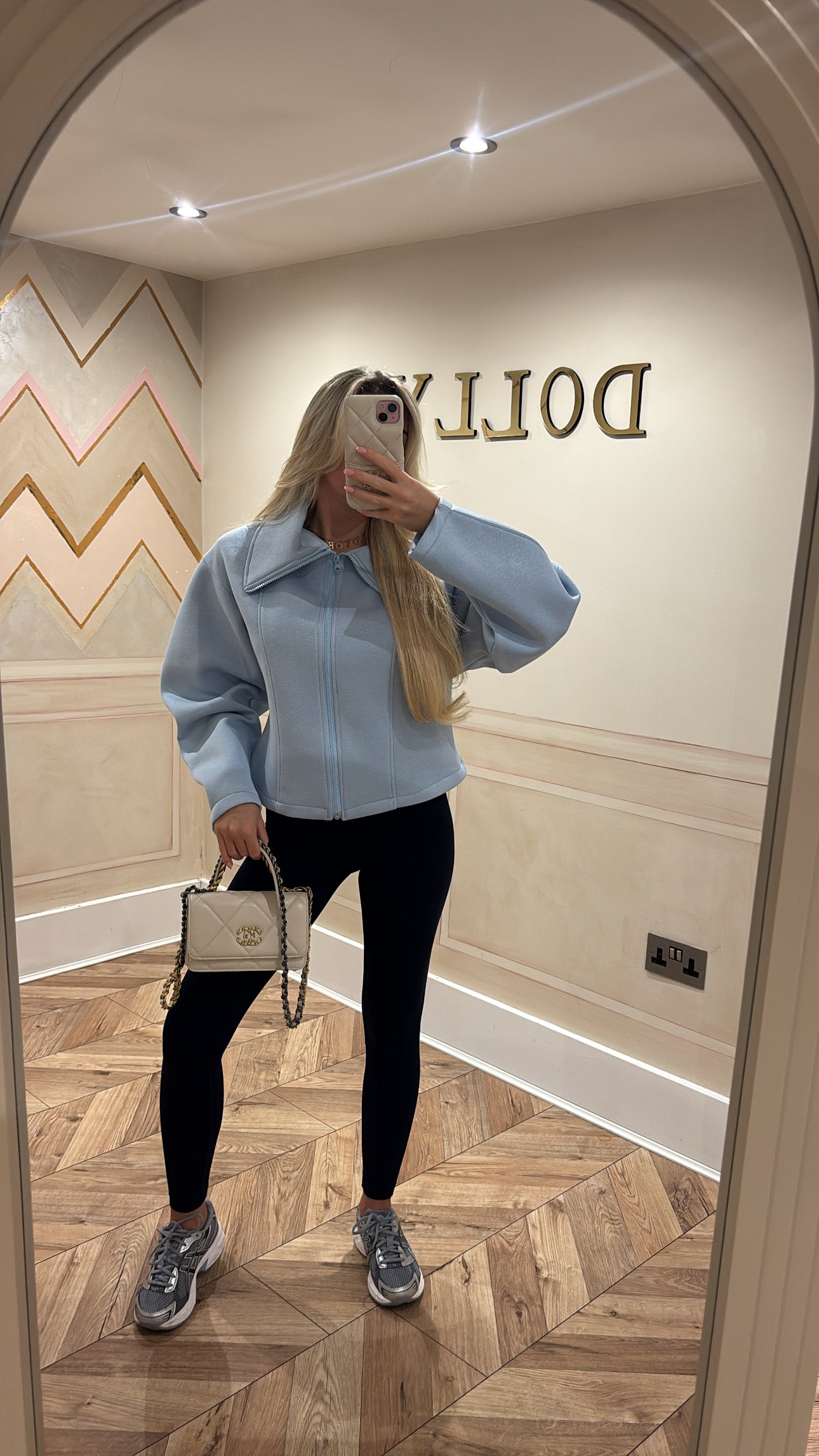Scuba jacket ￼
