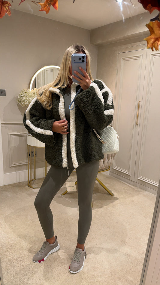 Teddy white trim jacket