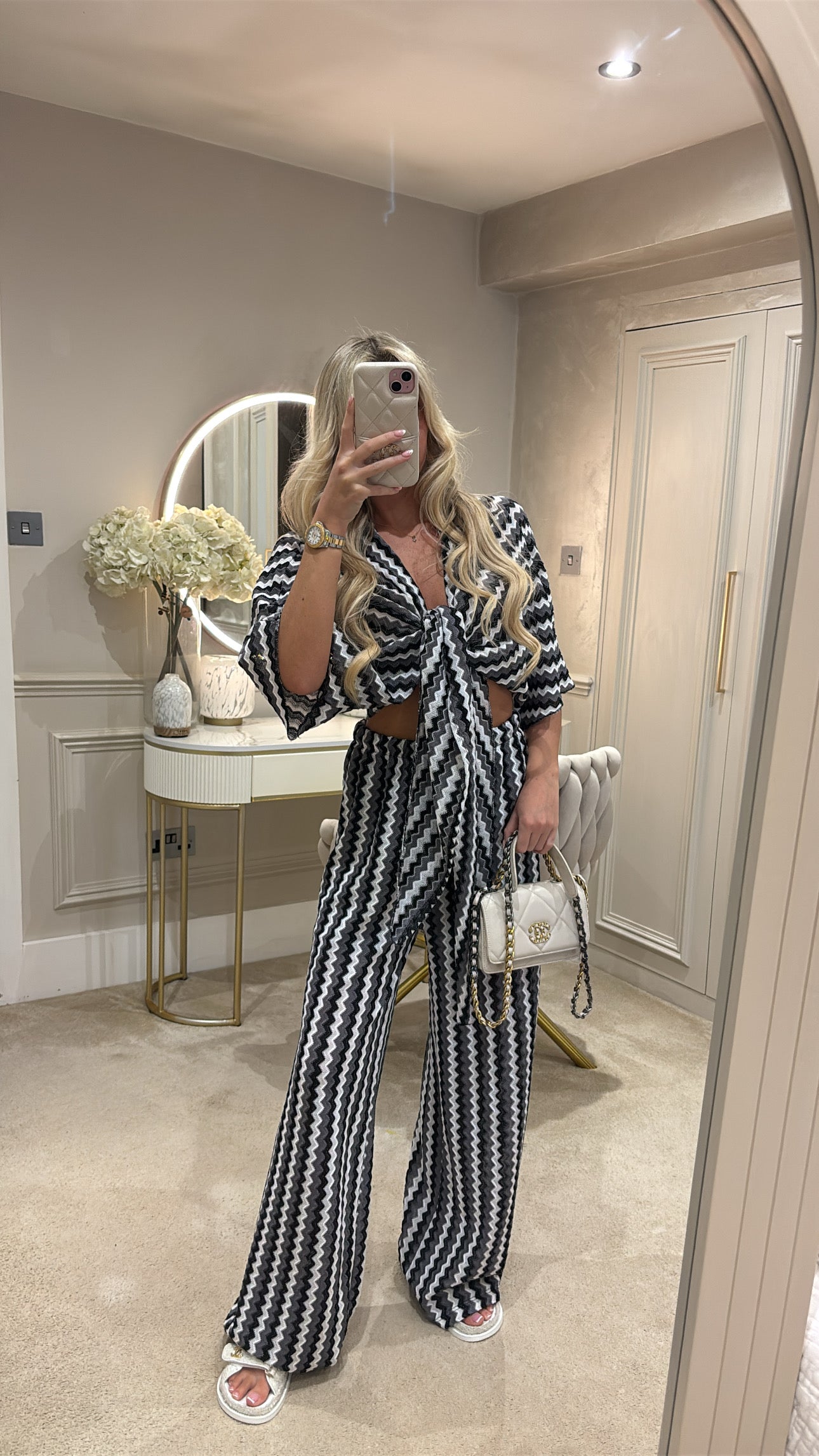 Zig zag tie front flared lounge set