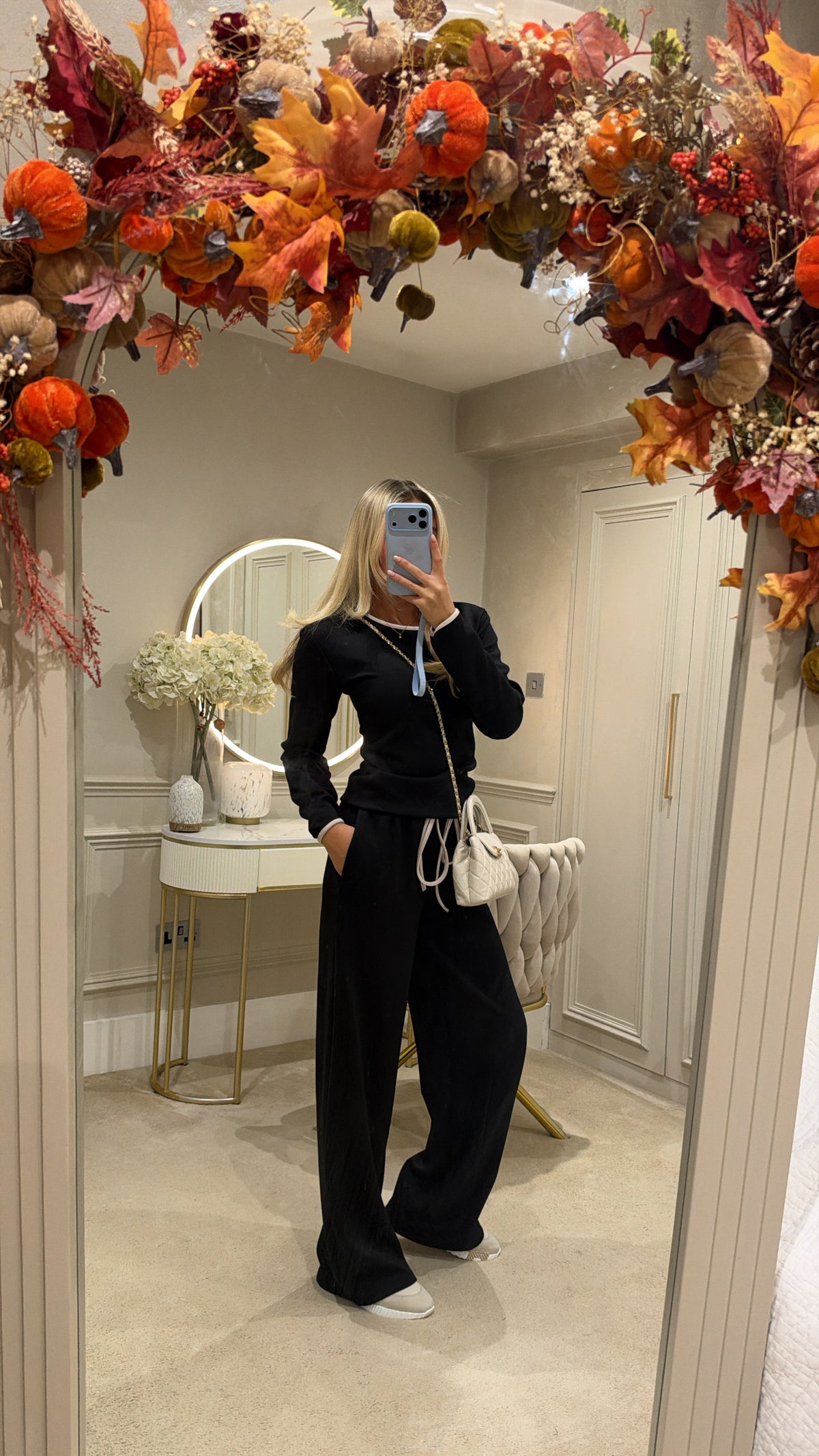 Ruched side flared lounge set