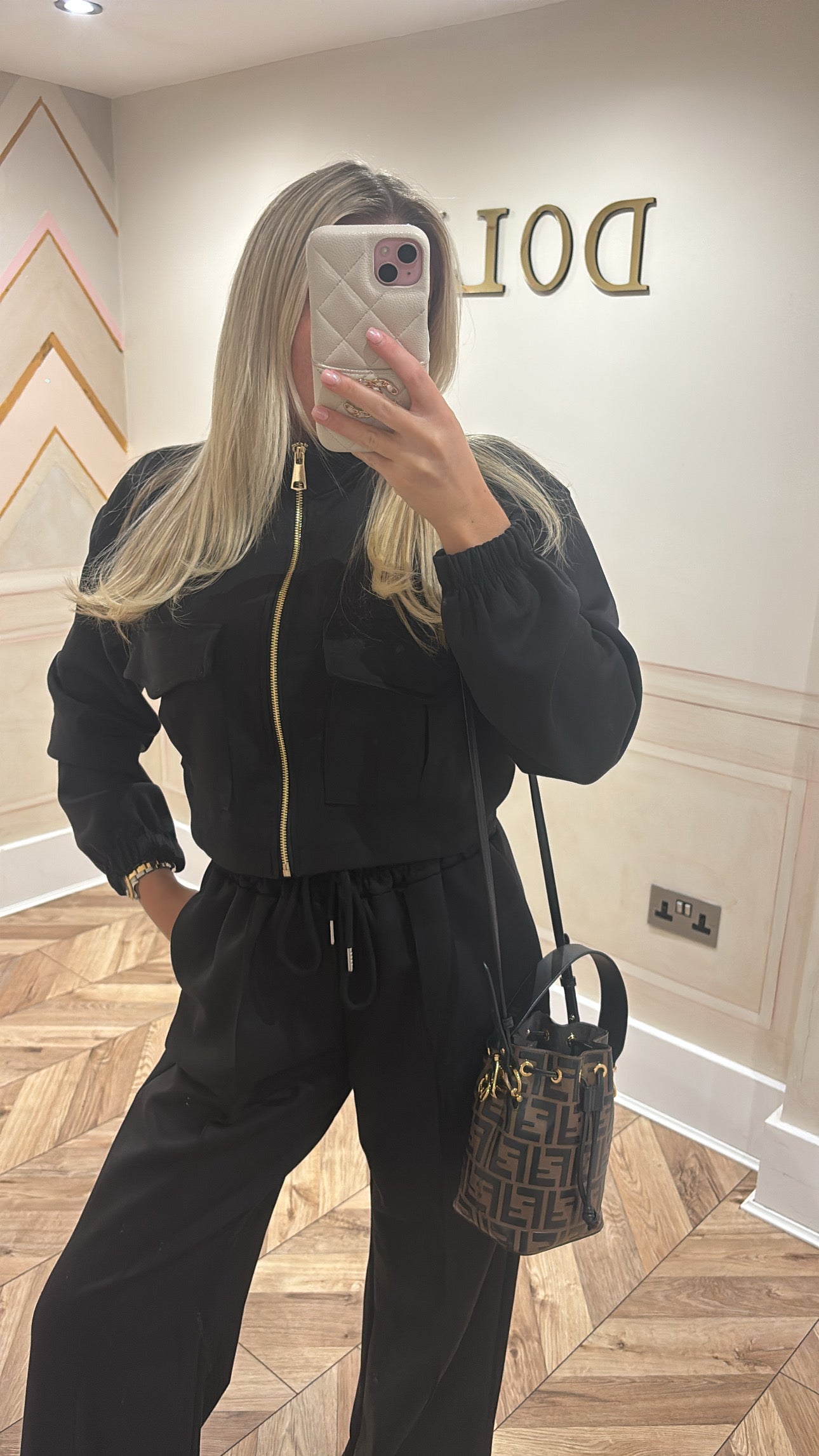 Pocket gold zip lounge set