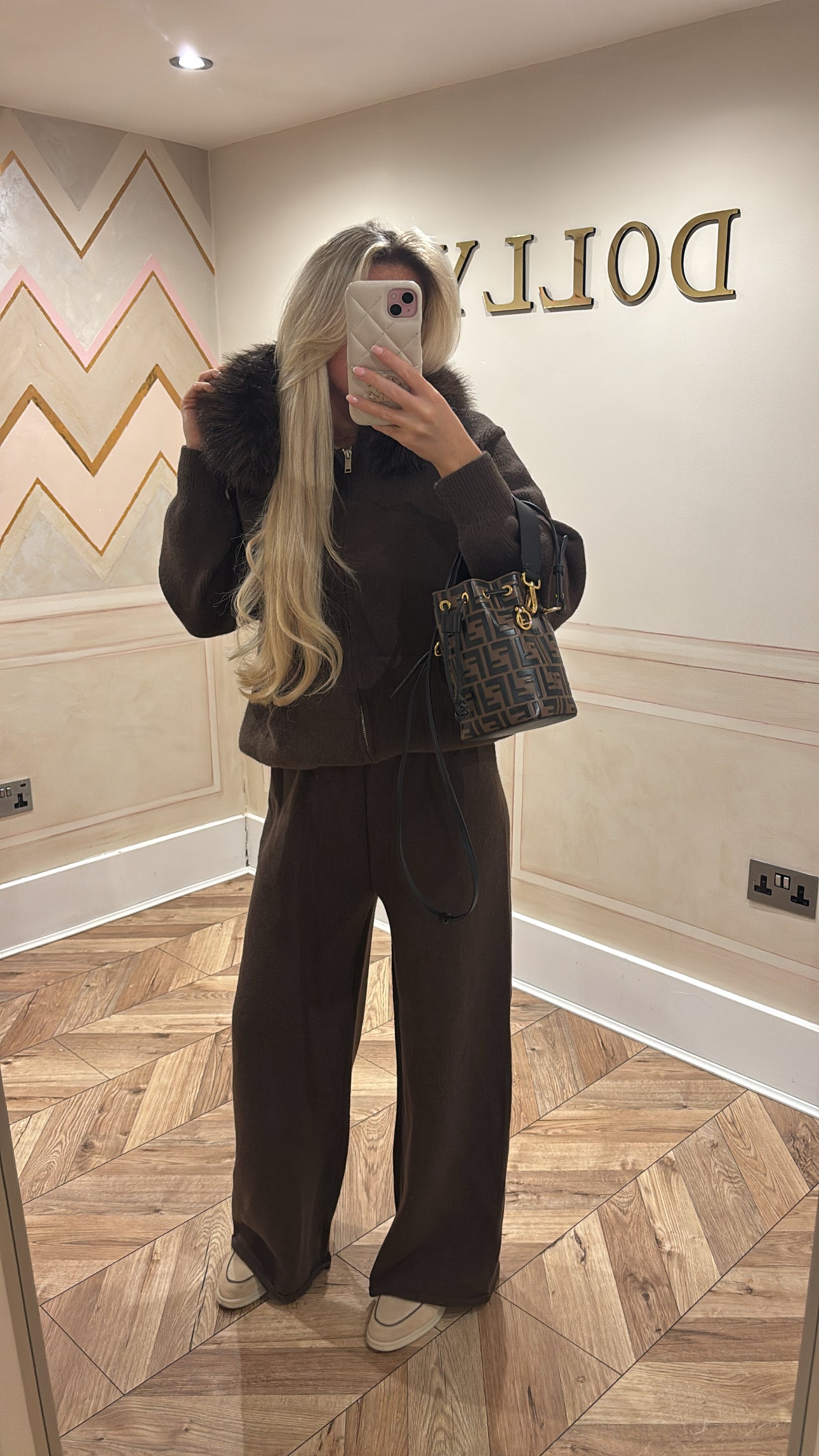 Fur hood tracksuit