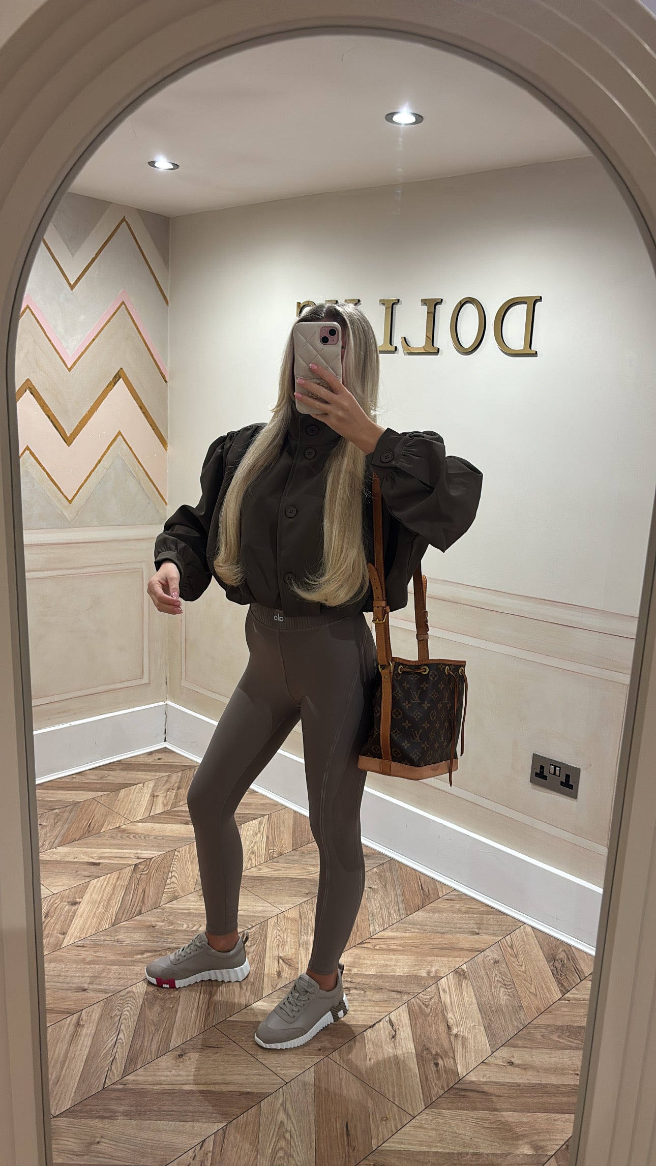 Puff sleeve cropped jacket