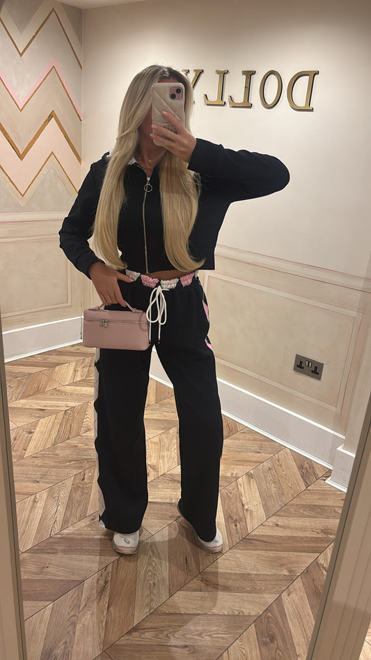 Chequered hood lounge set￼