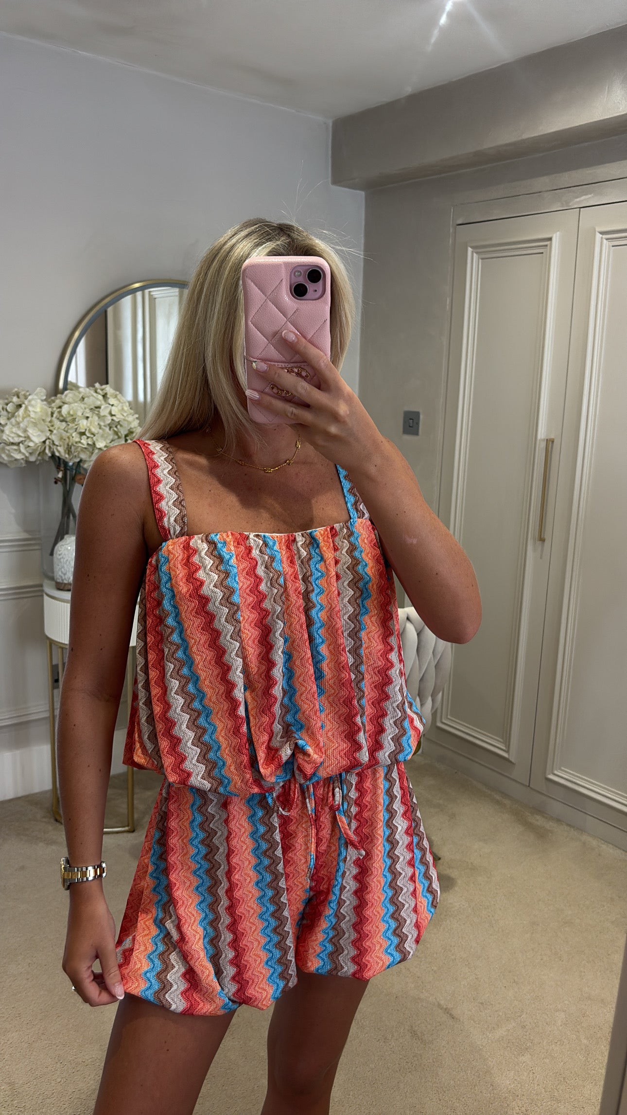Zig zag puff ball short set