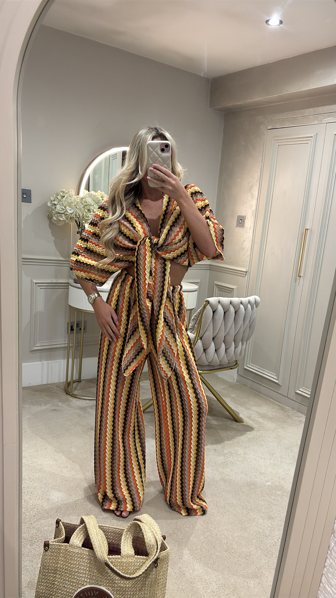 Zig zag tie front flared lounge set