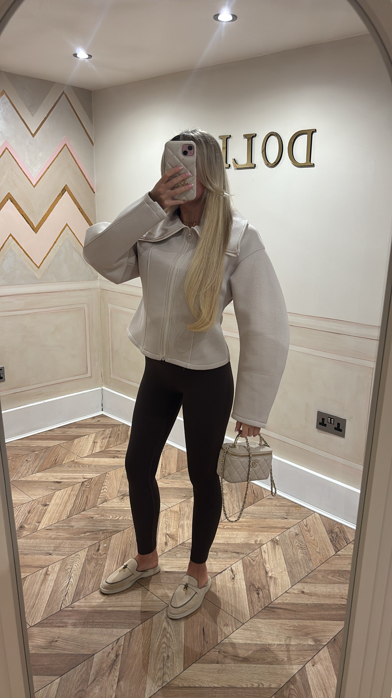 Scuba jacket ￼