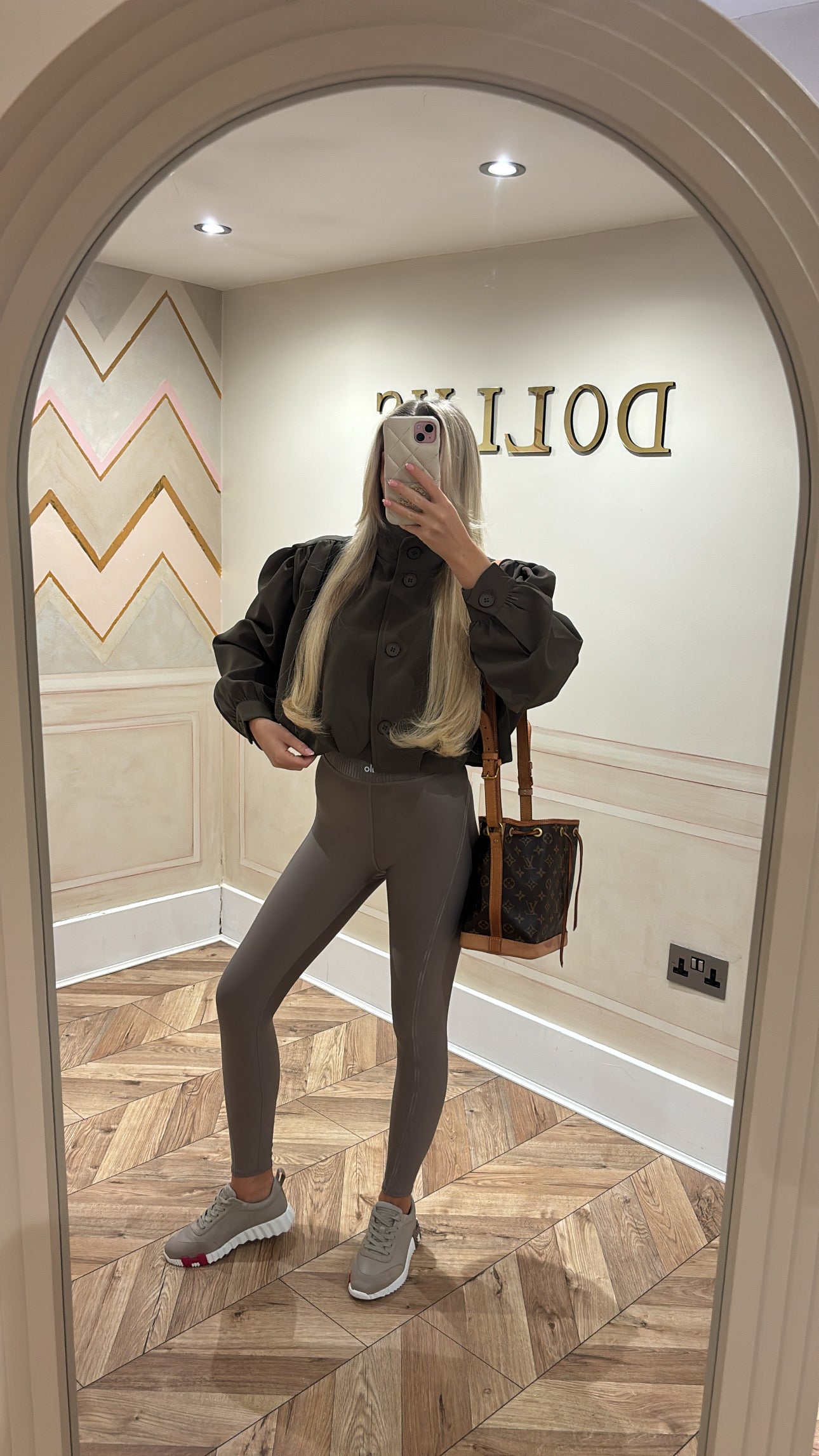 Puff sleeve cropped jacket