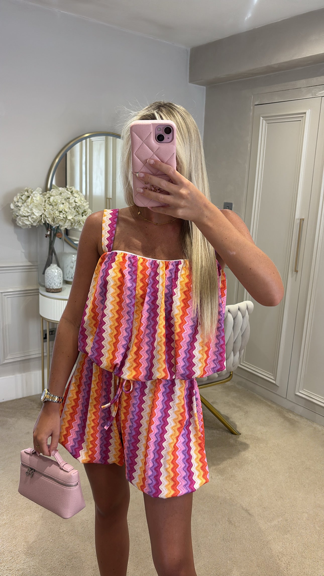 Zig zag puff ball short set