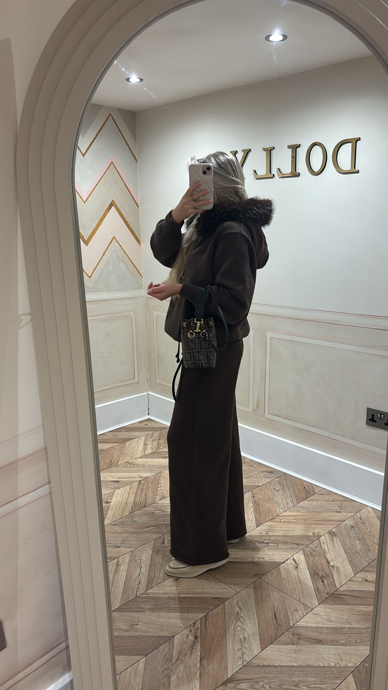 Fur hood tracksuit