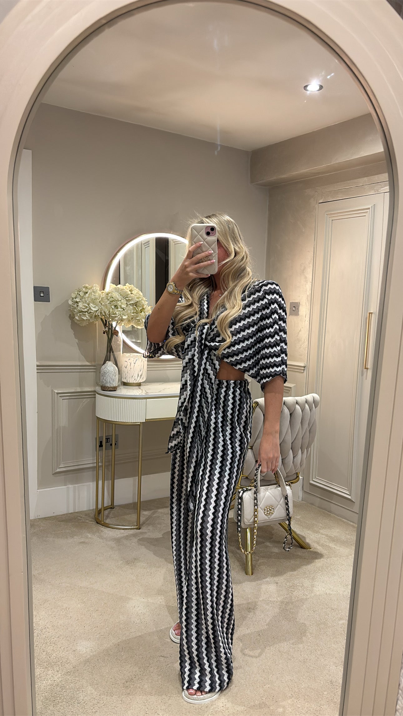 Zig zag tie front flared lounge set