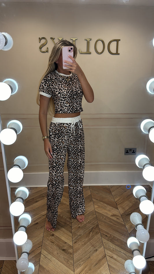 Leopard print lounge set