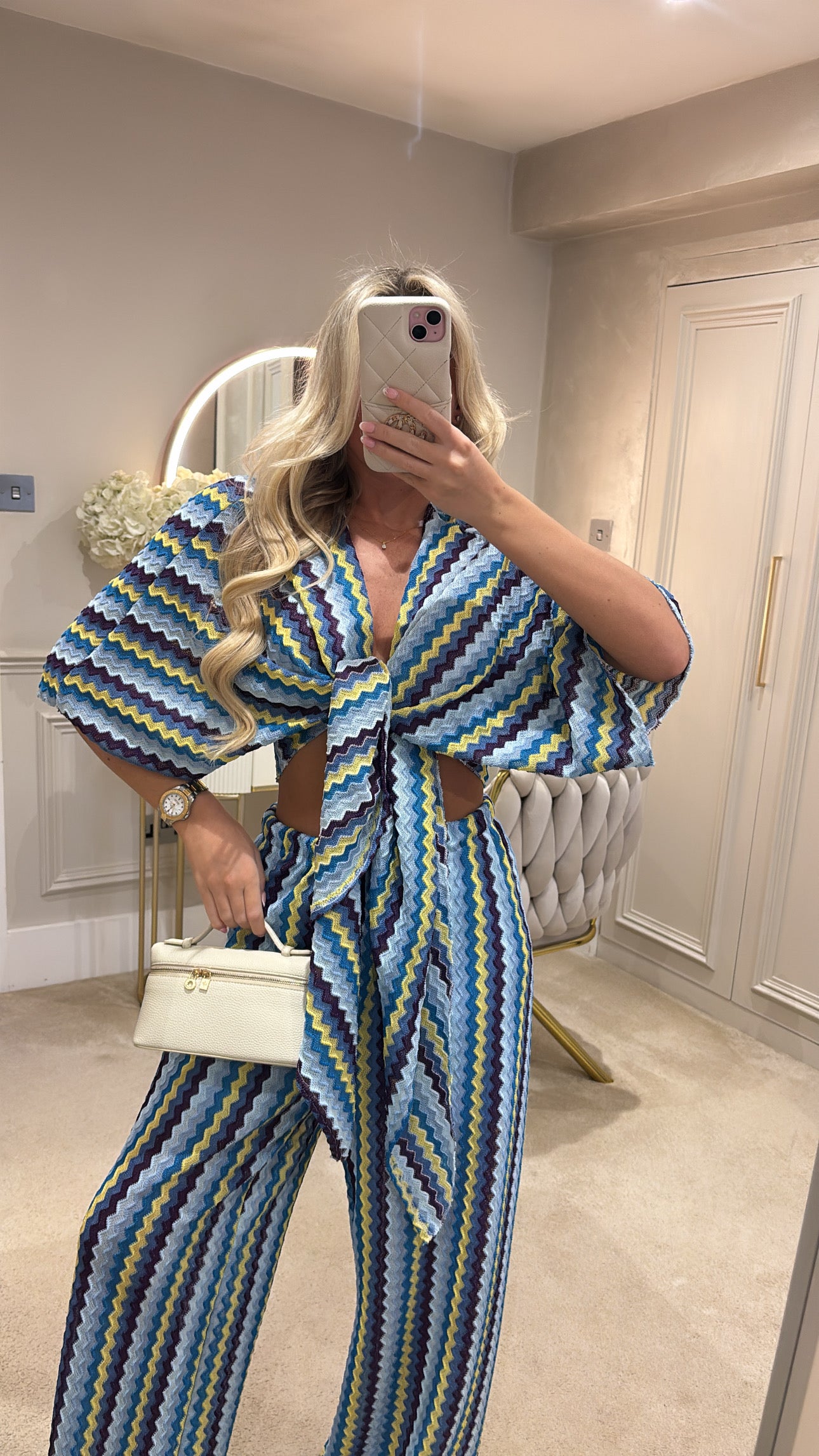 Zig zag tie front flared lounge set