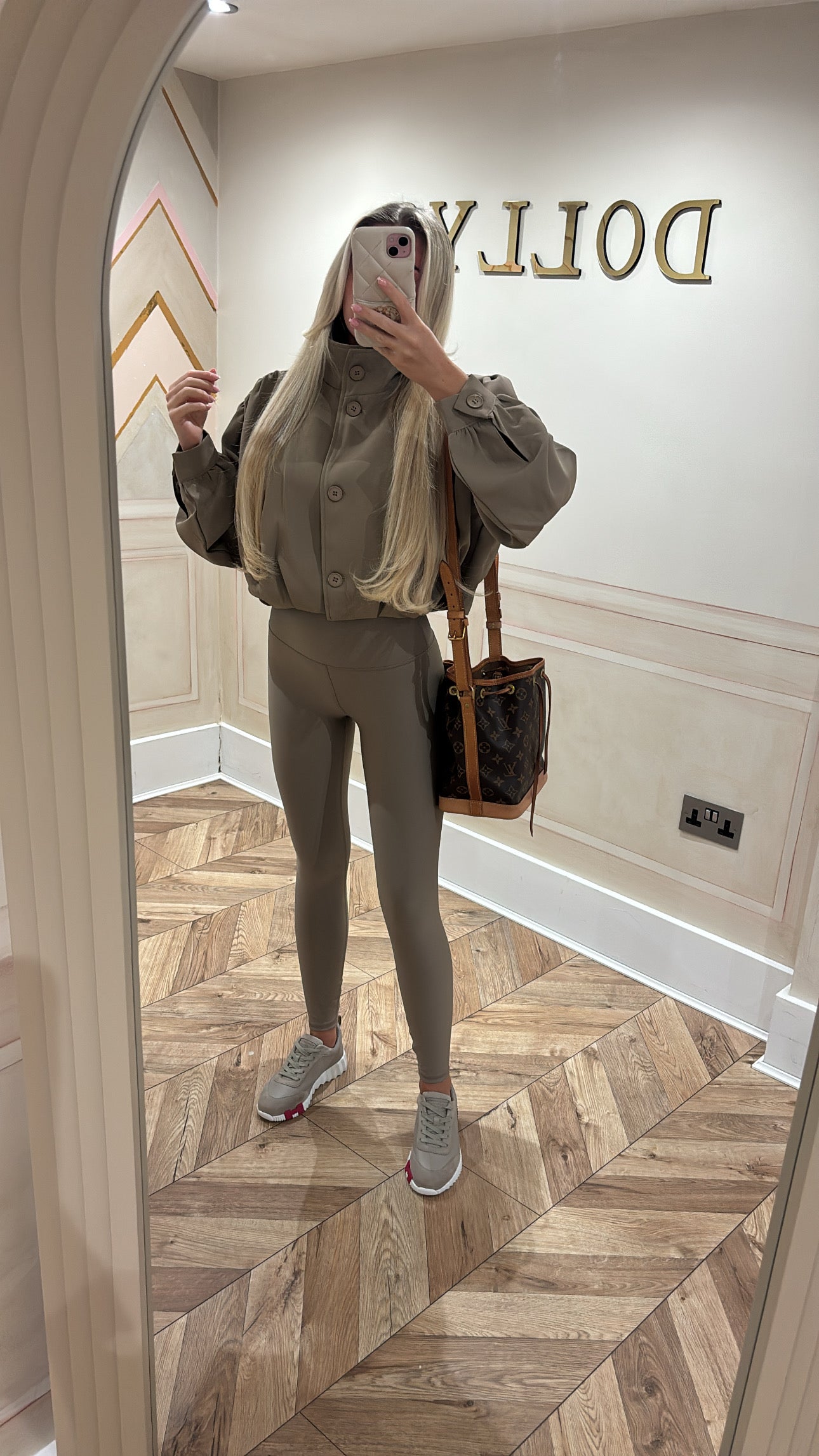 Puff sleeve cropped jacket
