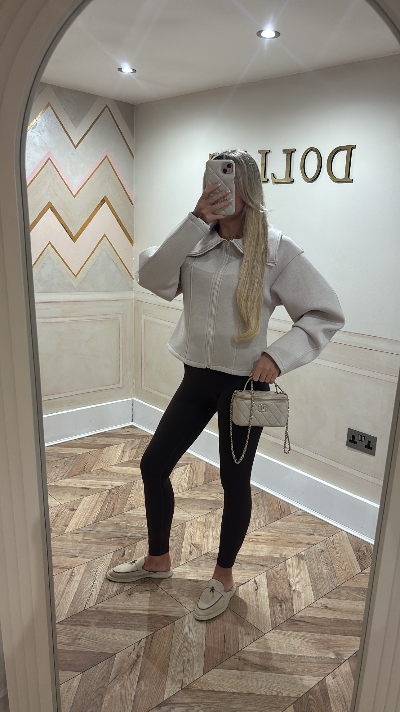 Scuba jacket ￼