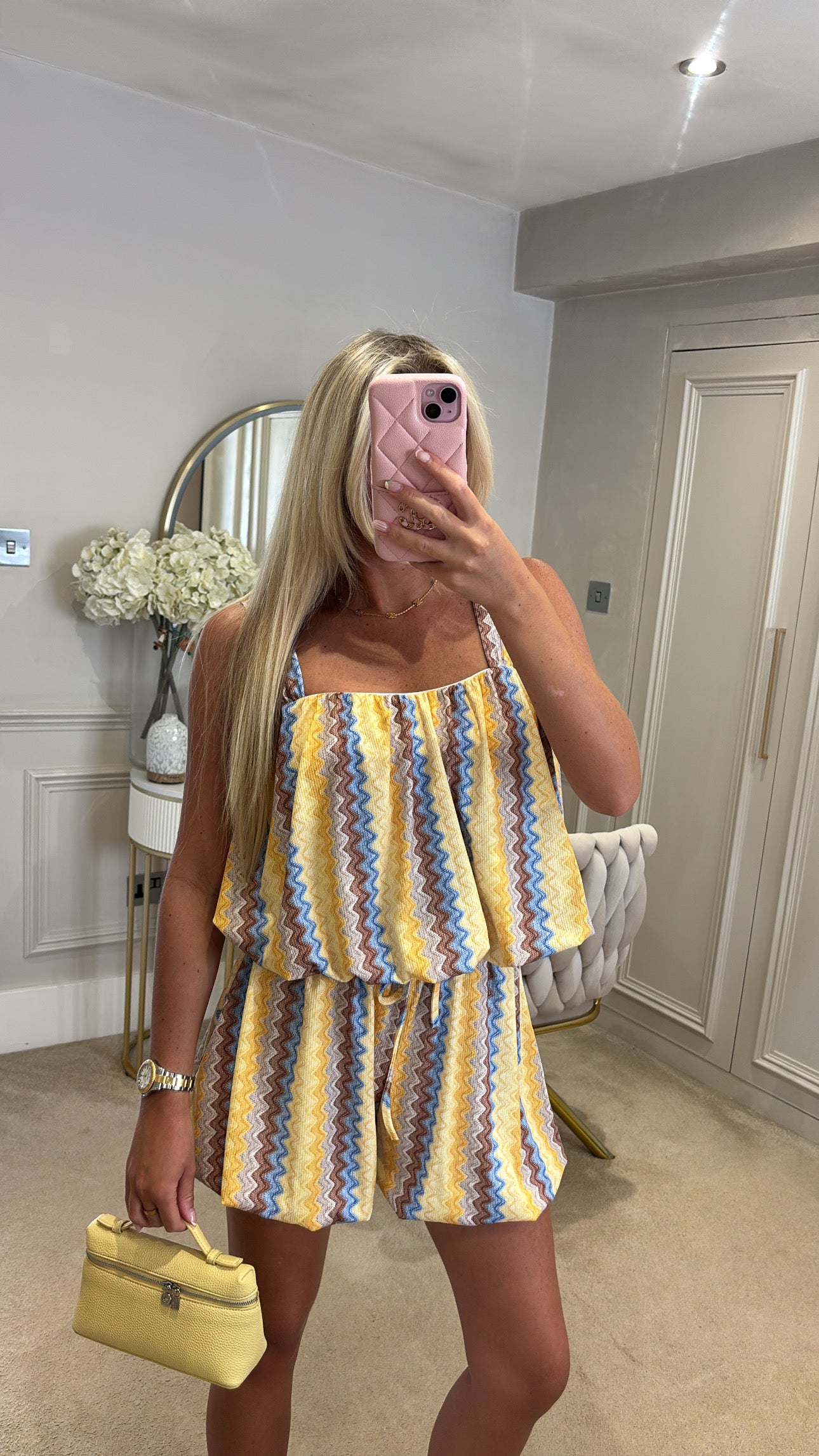 Zig zag puff ball short set