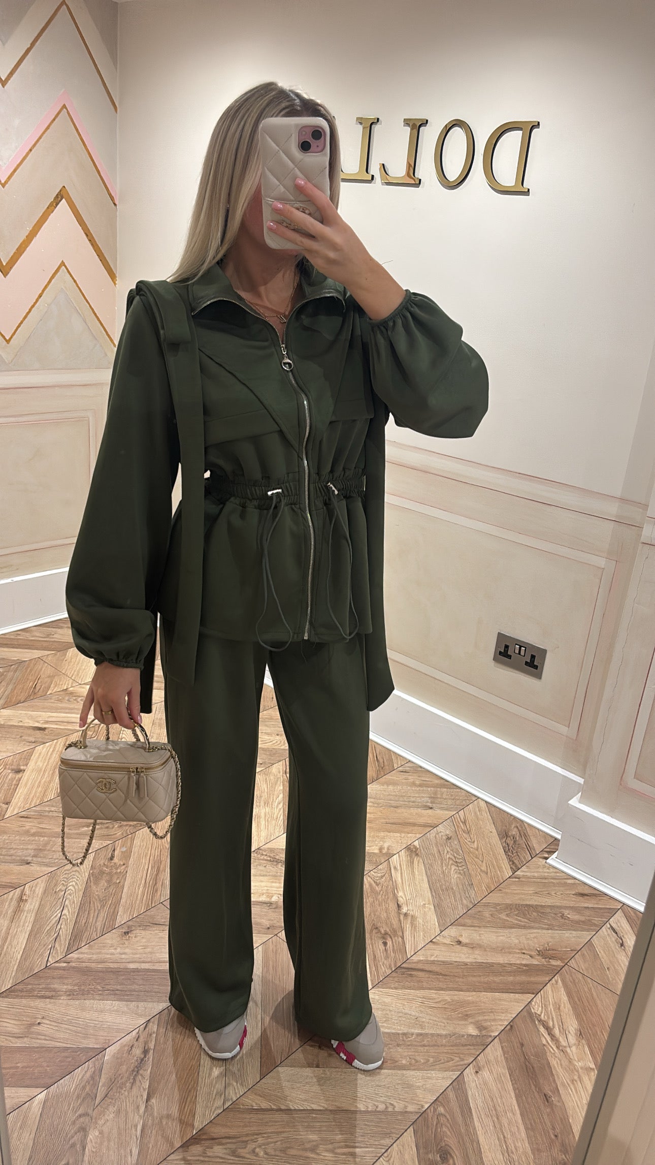 Bow pull in waist lounge set