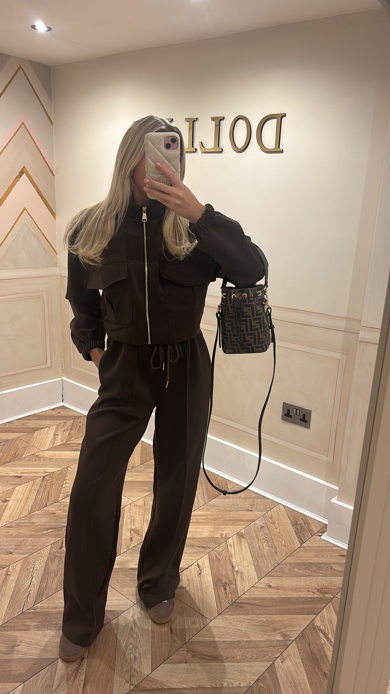 Pocket gold zip lounge set