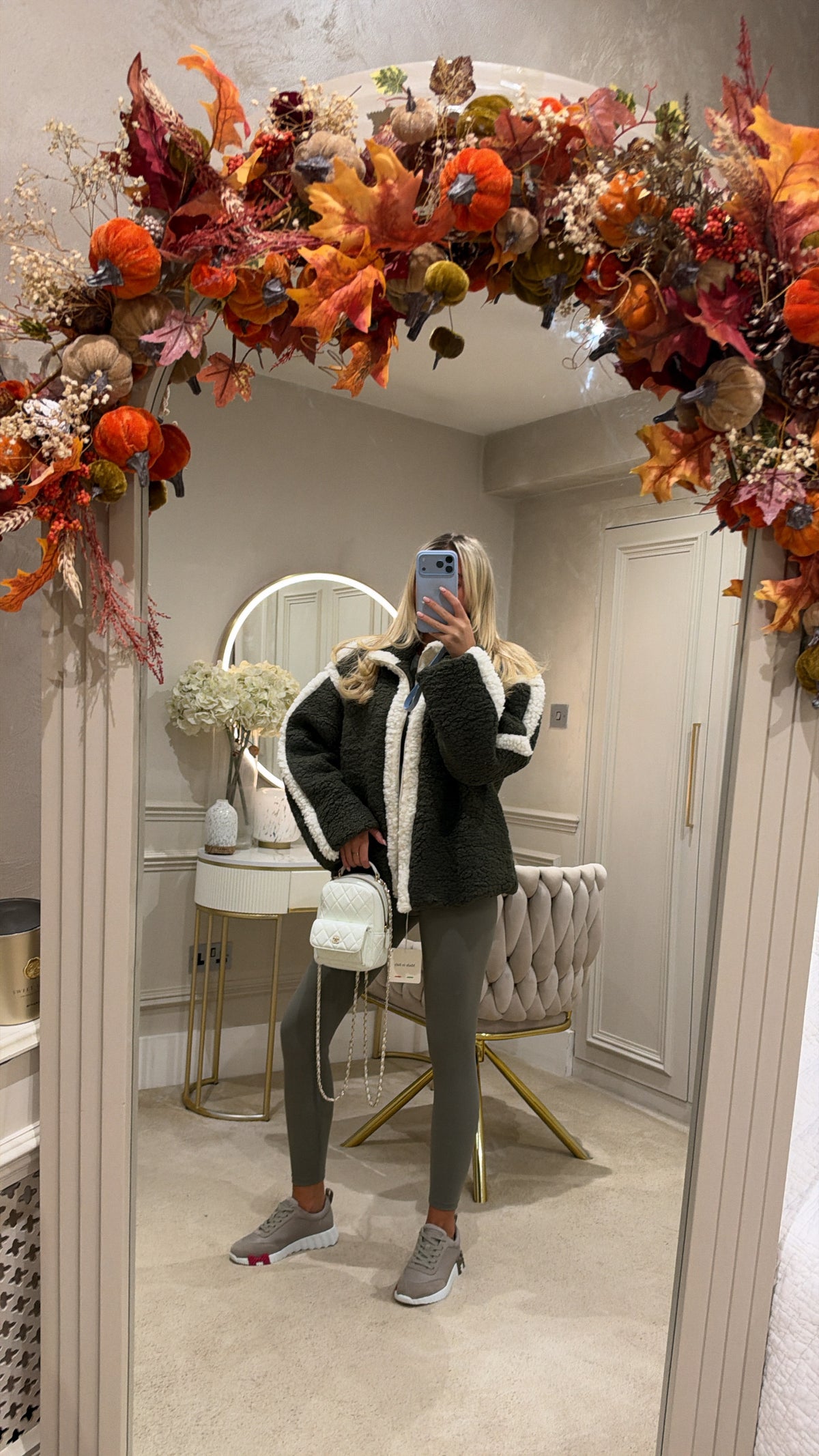 Teddy white trim jacket