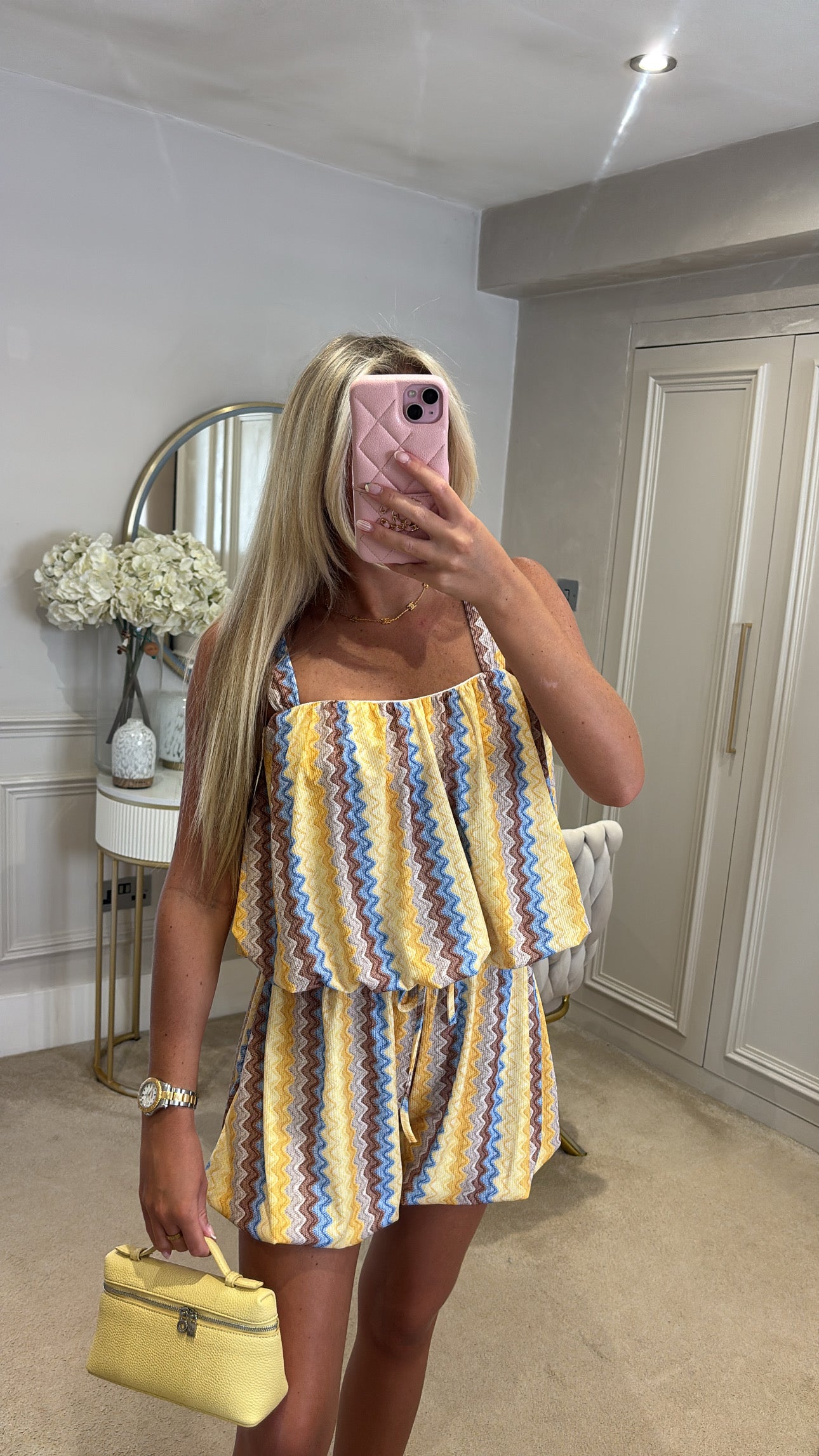 Zig zag puff ball short set