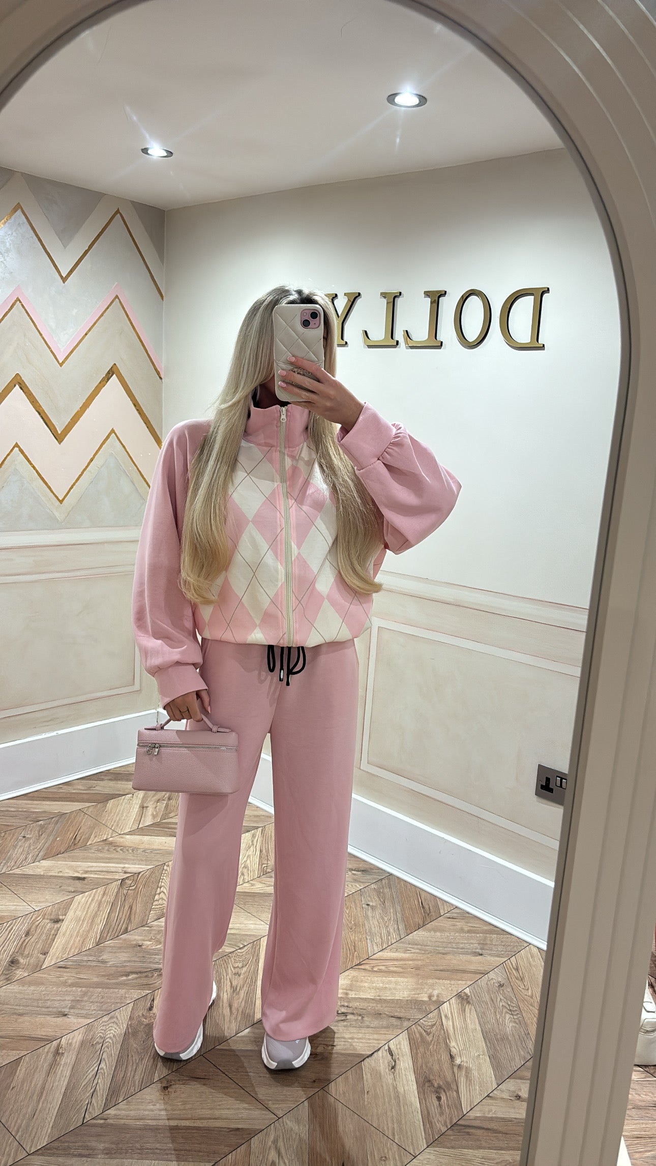 Chequered zip up lounge set