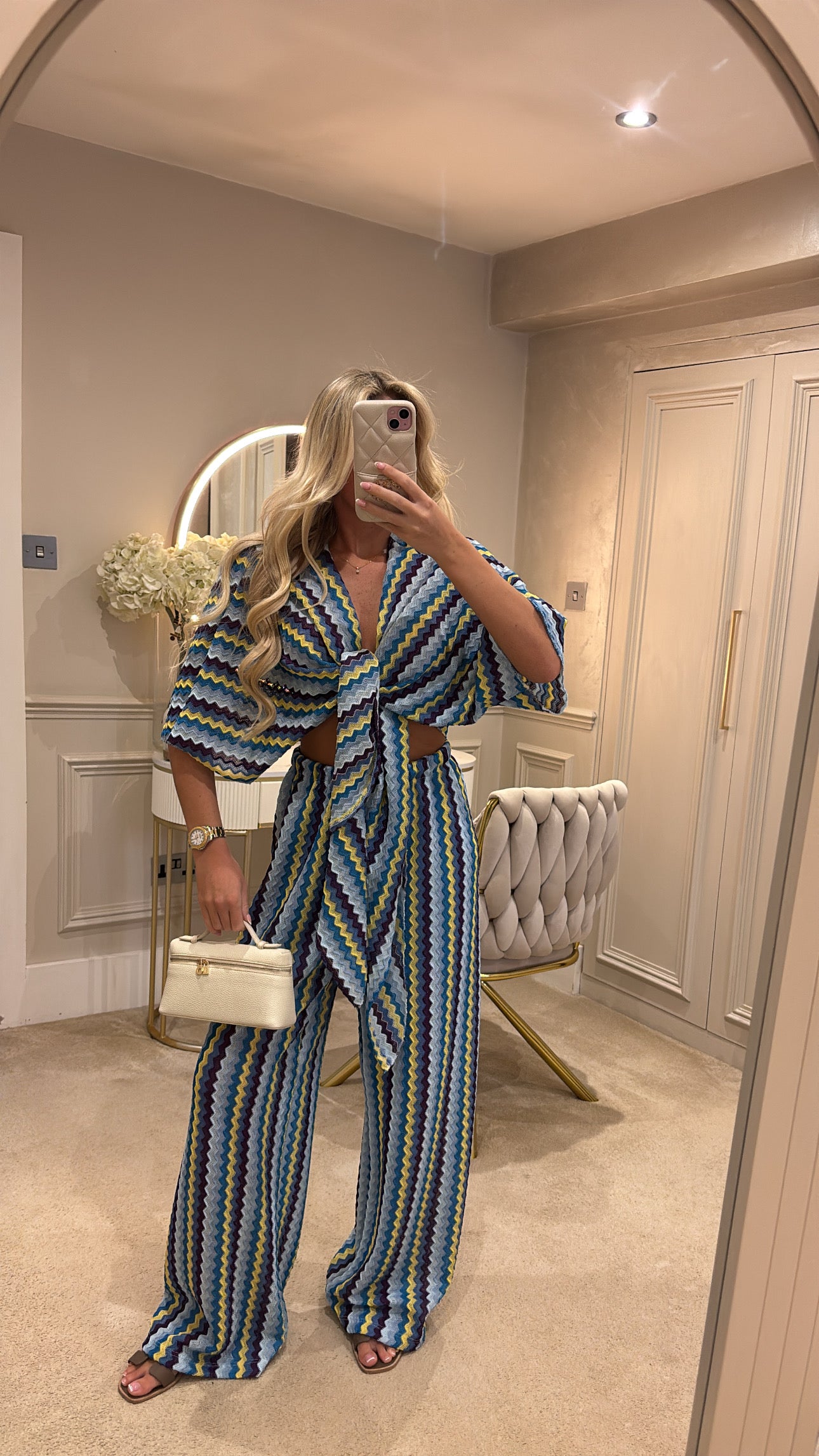 Zig zag tie front flared lounge set