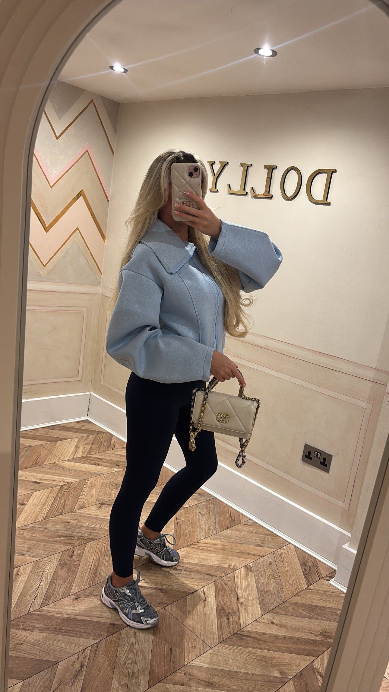 Scuba jacket ￼