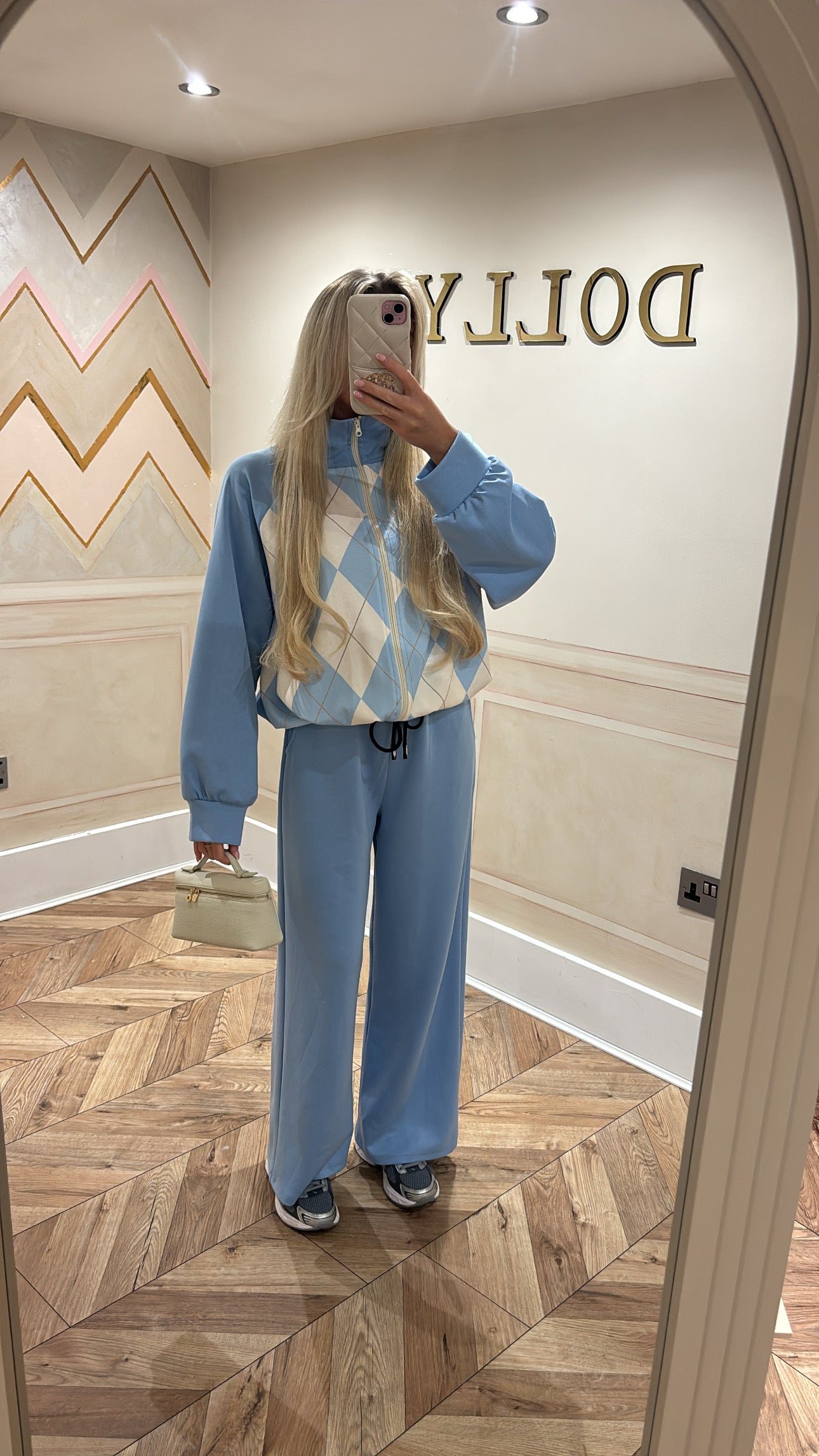 Chequered zip up lounge set ￼