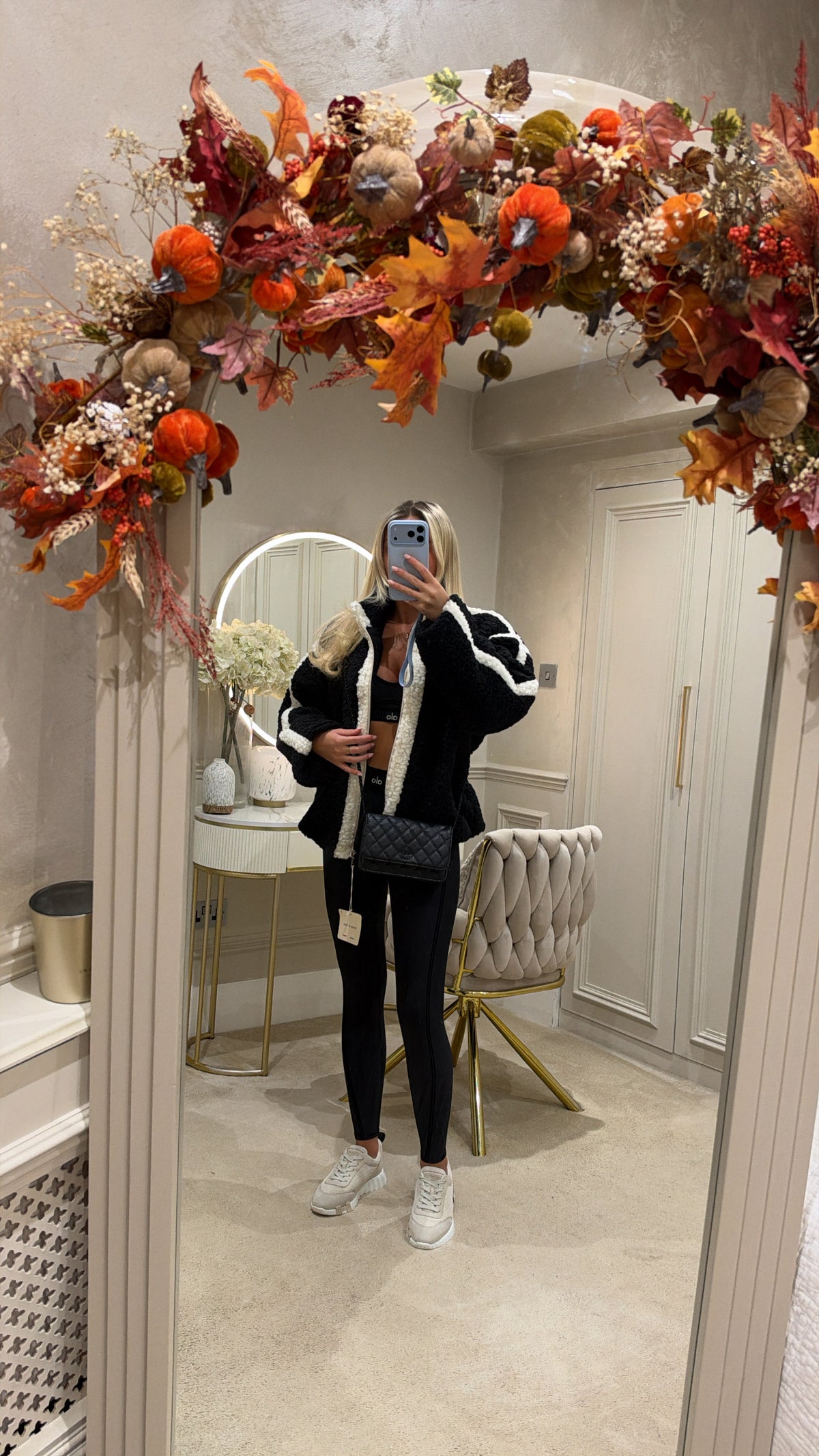 Teddy white trim jacket