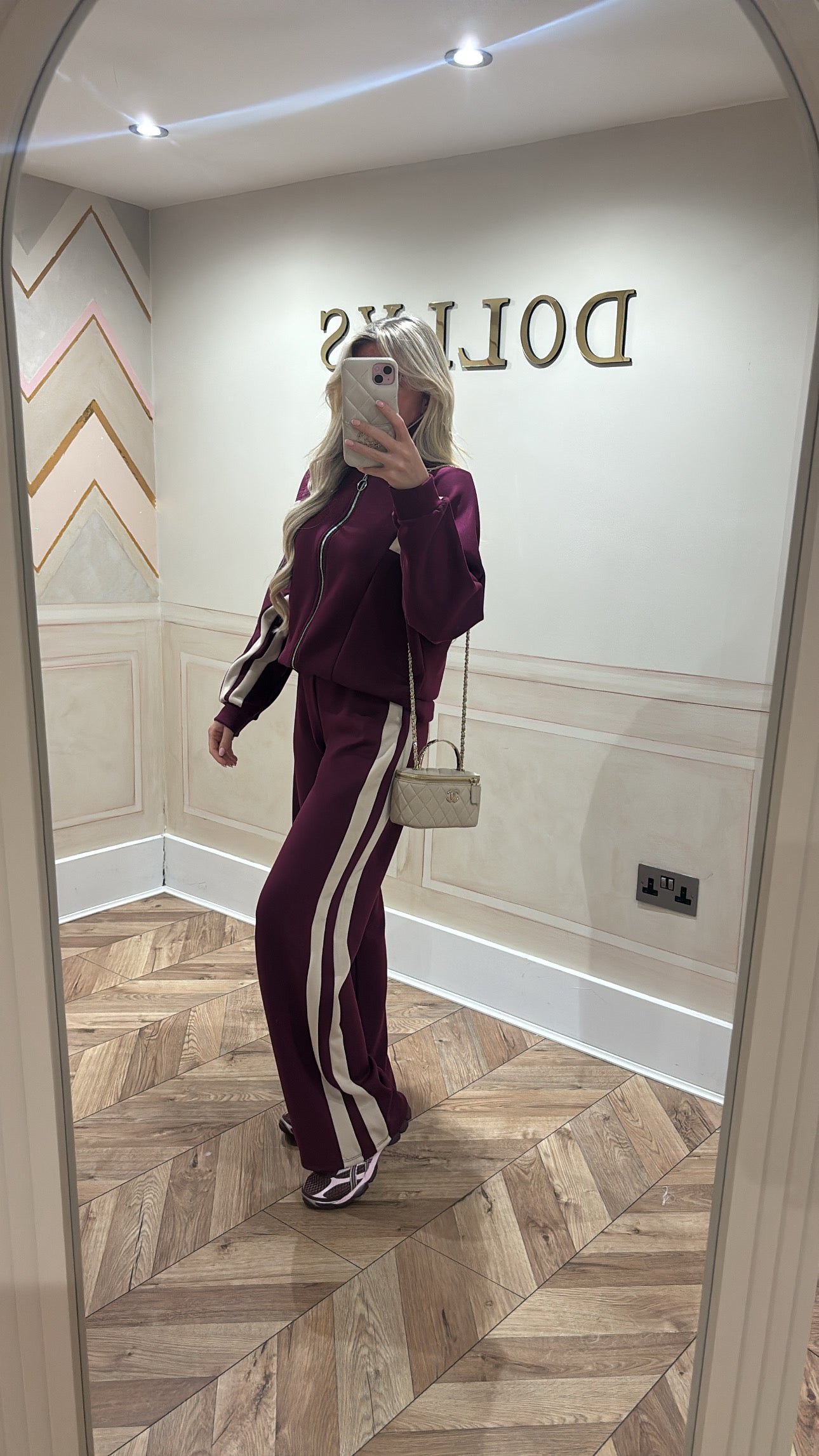 Stripe circle zip lounge set