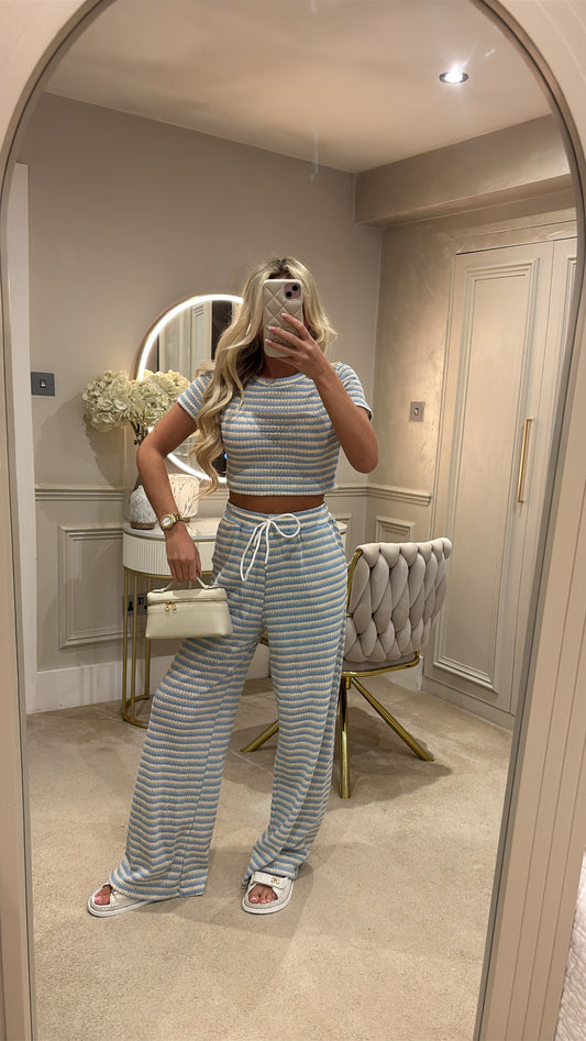 Cropped T-shirt lounge set